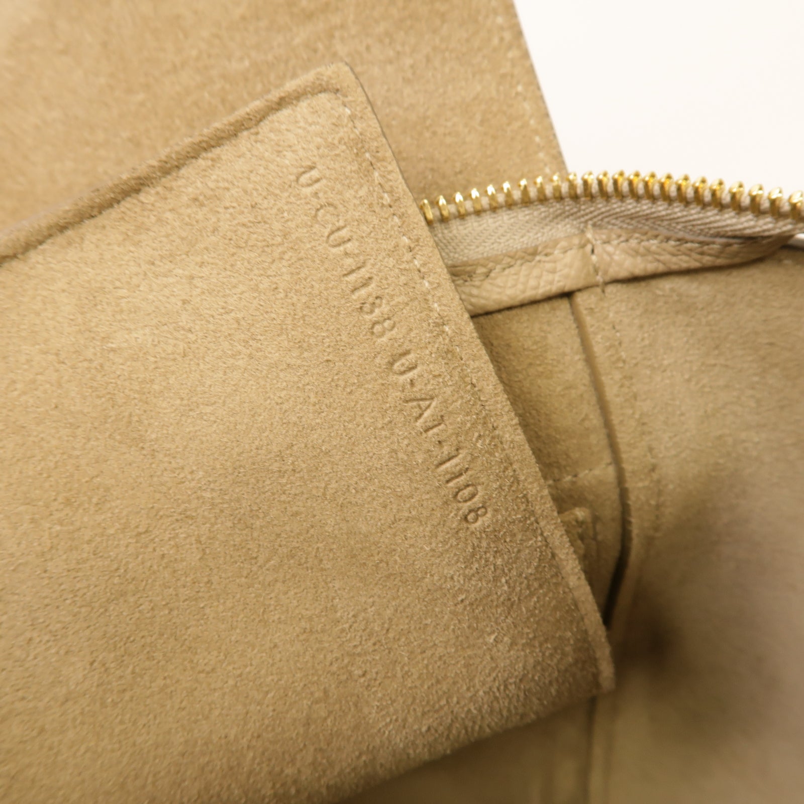 CELINE 牛皮皮革Micro Belt Bag金扣手挽肩背兩用袋米色