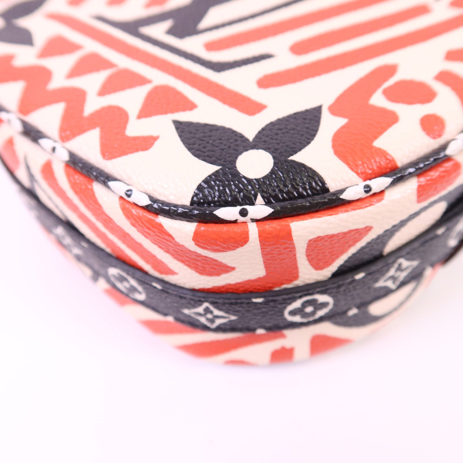 LOUIS VUITTON Monogram Giant Crafty Boite Chapoe Soupe金扣肩背袋