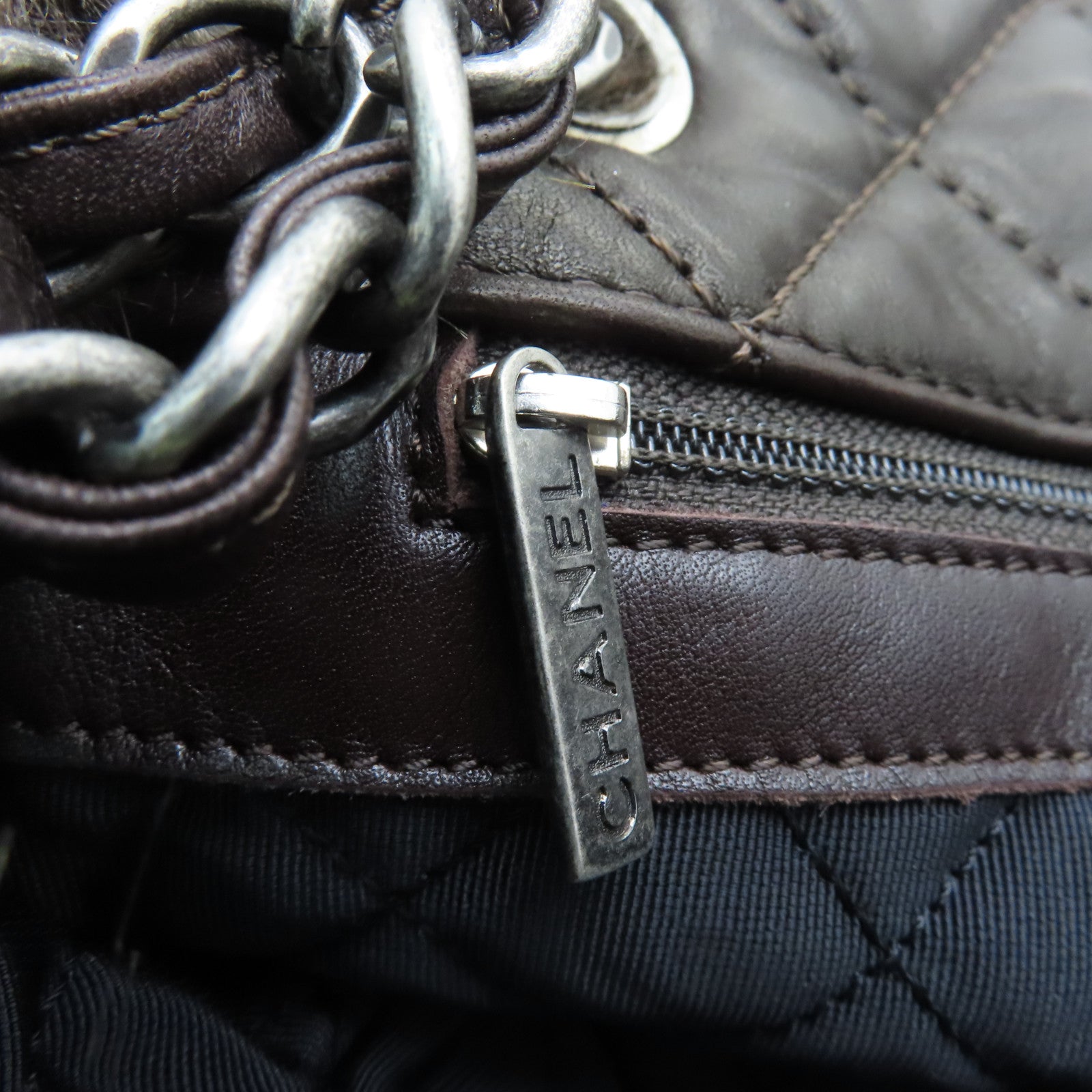 CHANEL 【清倉大減價】菱格毛茸/牛皮皮革Chain Shoulder Bag銀扣鏈帶肩背袋啡色