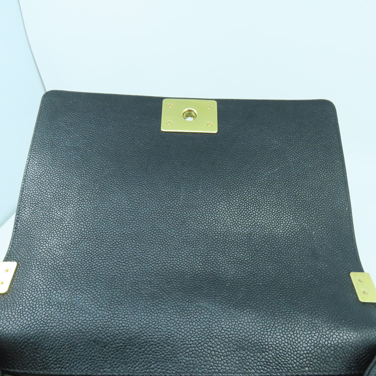 CHANEL 菱格Caviar皮革Boy Chain Shoulder金扣鏈帶肩背袋黑色