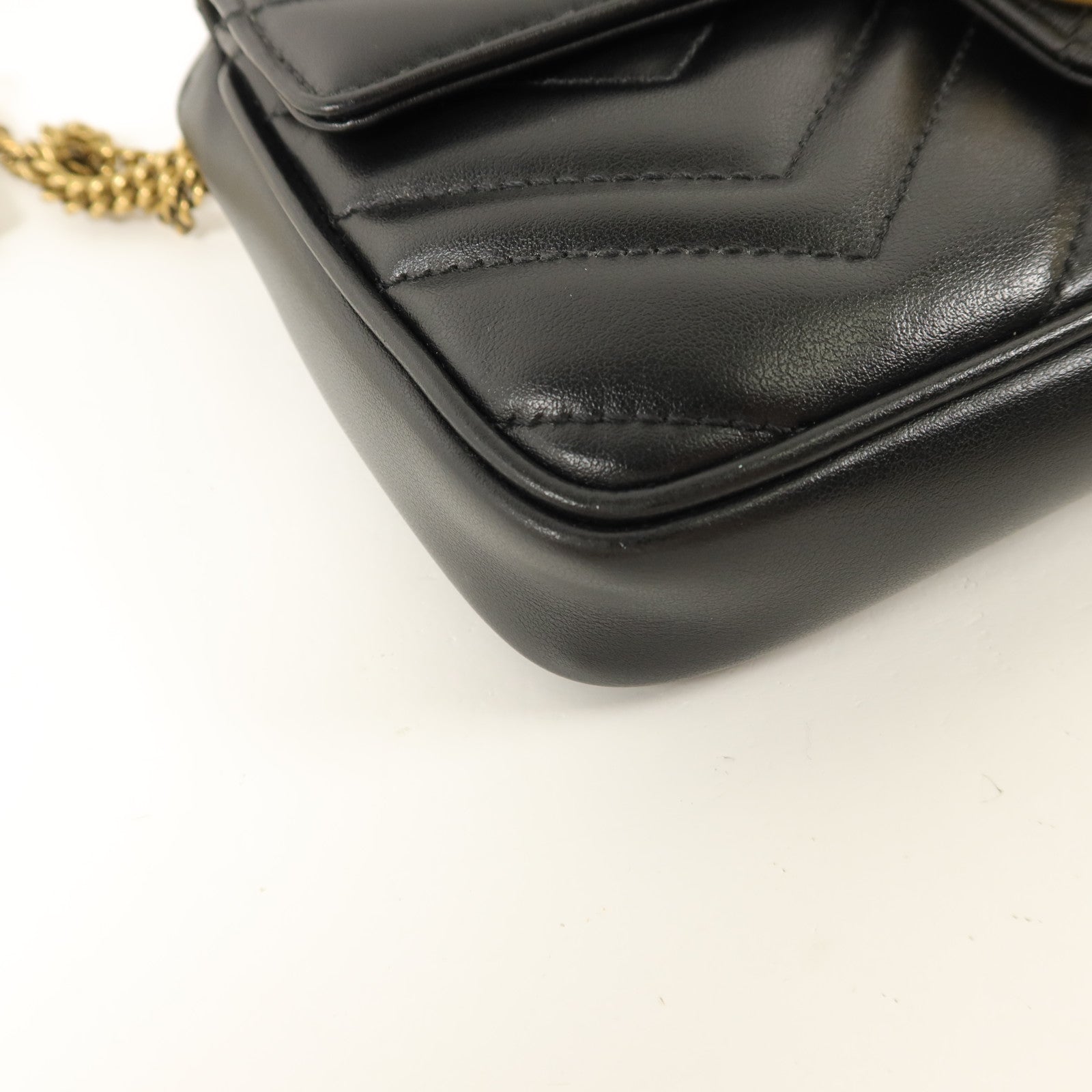 GUCCI 牛皮皮革GG Marmont鏈帶肩背袋