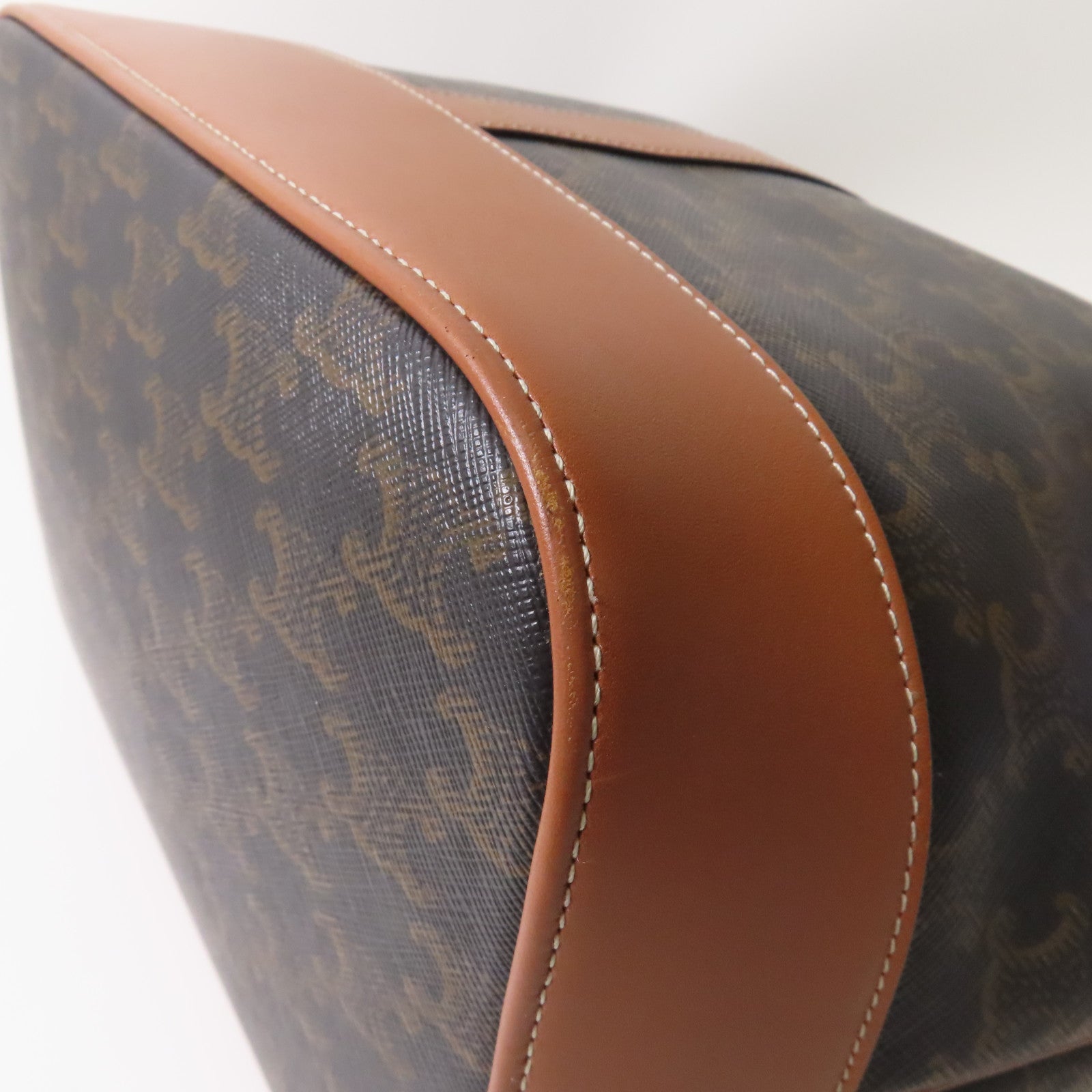 CELINE 塗層帆布Triomphe Bucket金扣肩背袋啡色