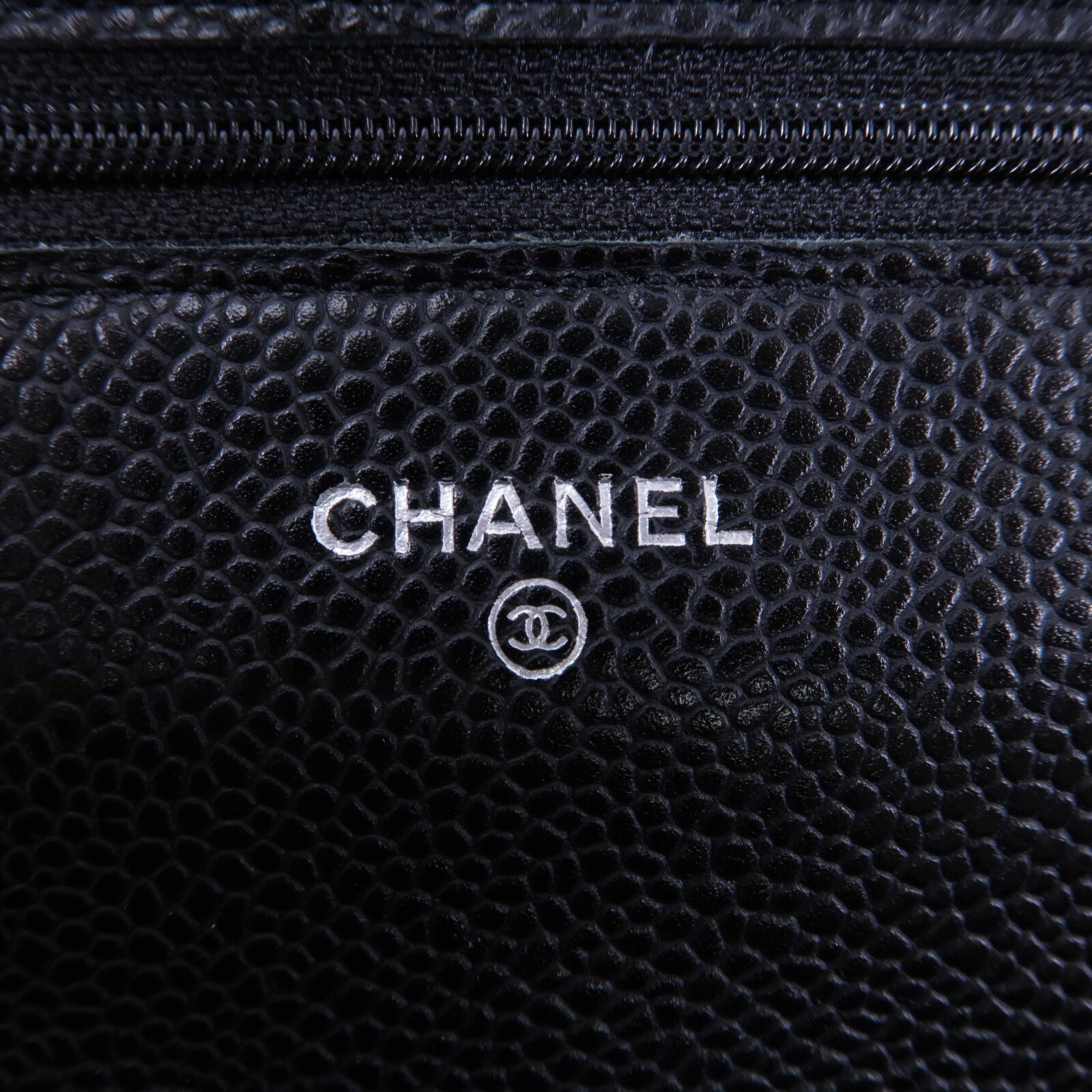 CHANEL 牛皮皮革WOC Wallet On Chain鏈帶肩背袋