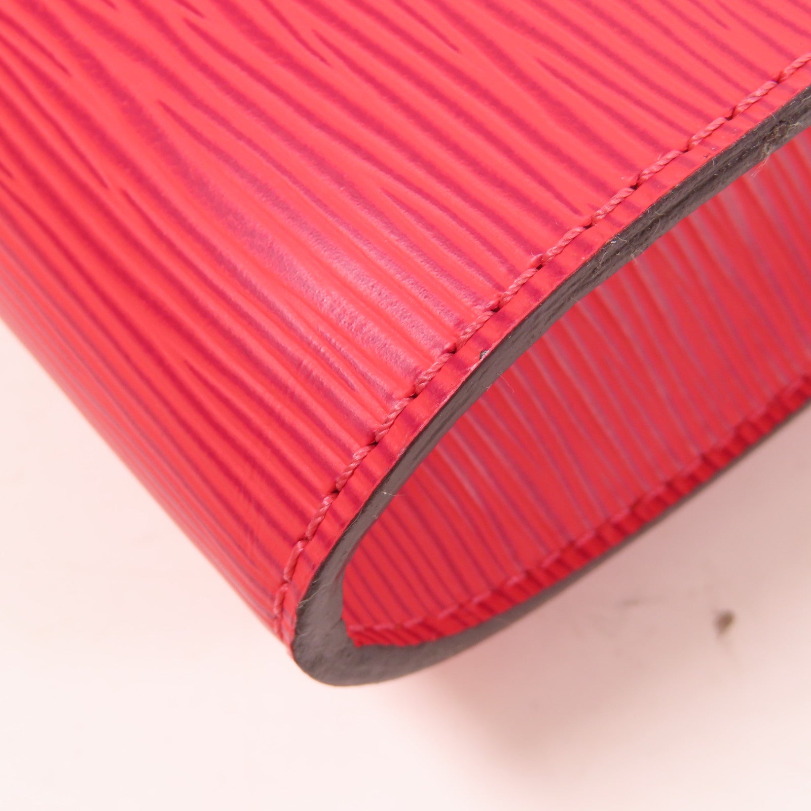 LOUIS VUITTON Epi Louise PM銀扣肩背袋粉紅色