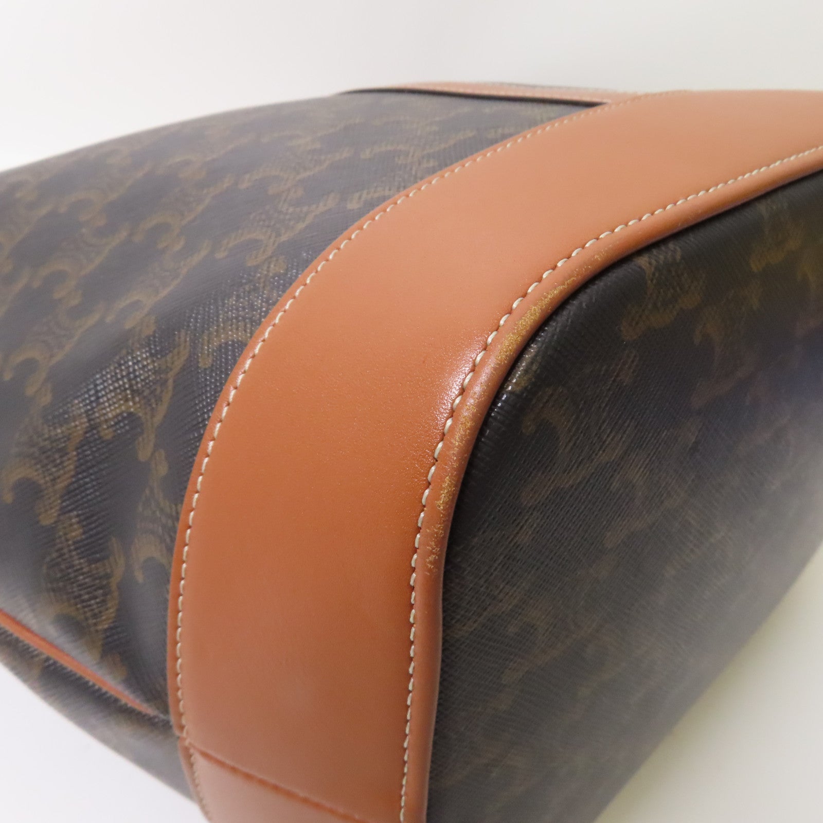 CELINE 塗層帆布Triomphe Bucket金扣肩背袋啡色