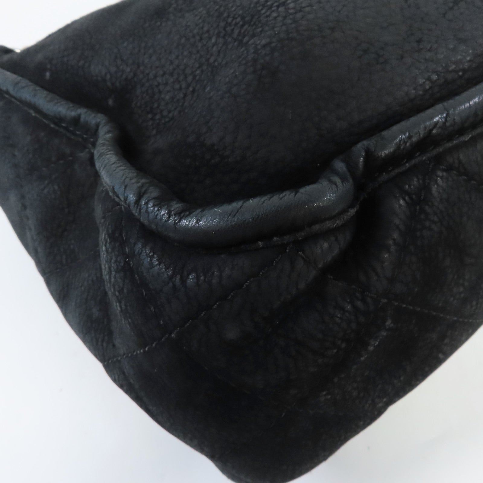CHANEL 菱格牛皮皮革Chain Shoulder銀扣鏈帶肩背袋黑色