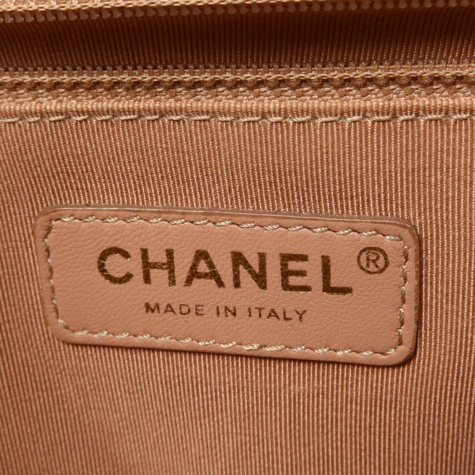 CHANEL 牛皮皮革Click Label Medium鏈帶手挽肩背兩用袋