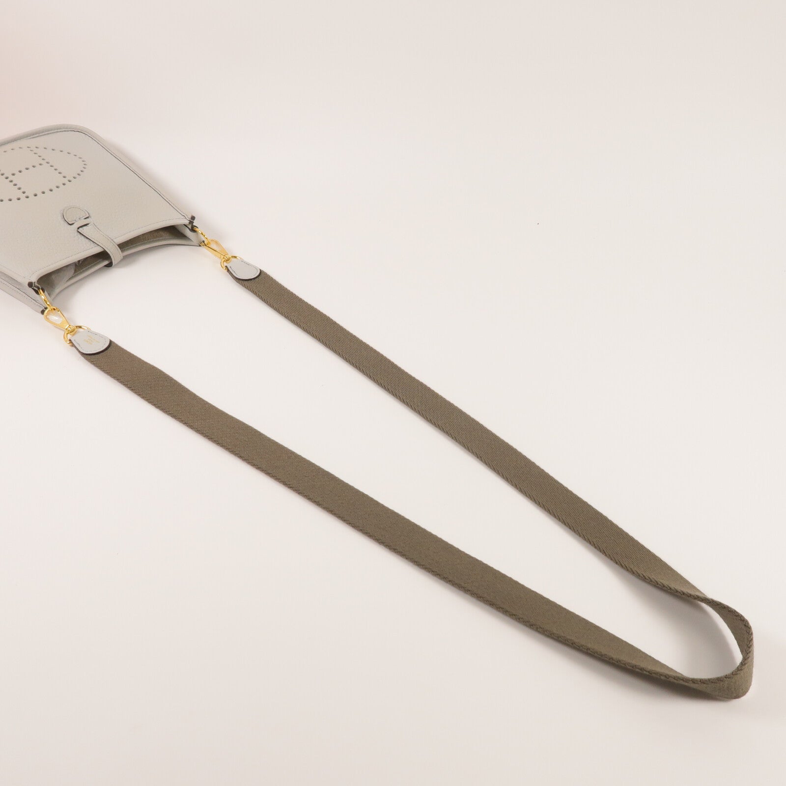 HERMES Clemence皮革Evelyne TPM肩背袋Gris Pantin