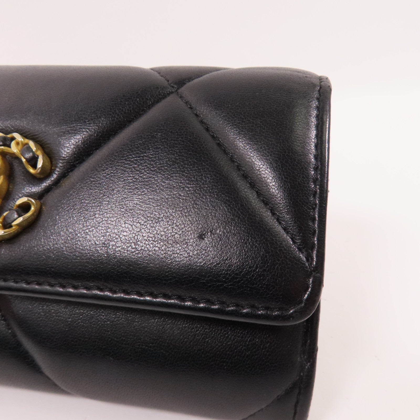 CHANEL 羊皮皮革Long Wallet金扣長錢包