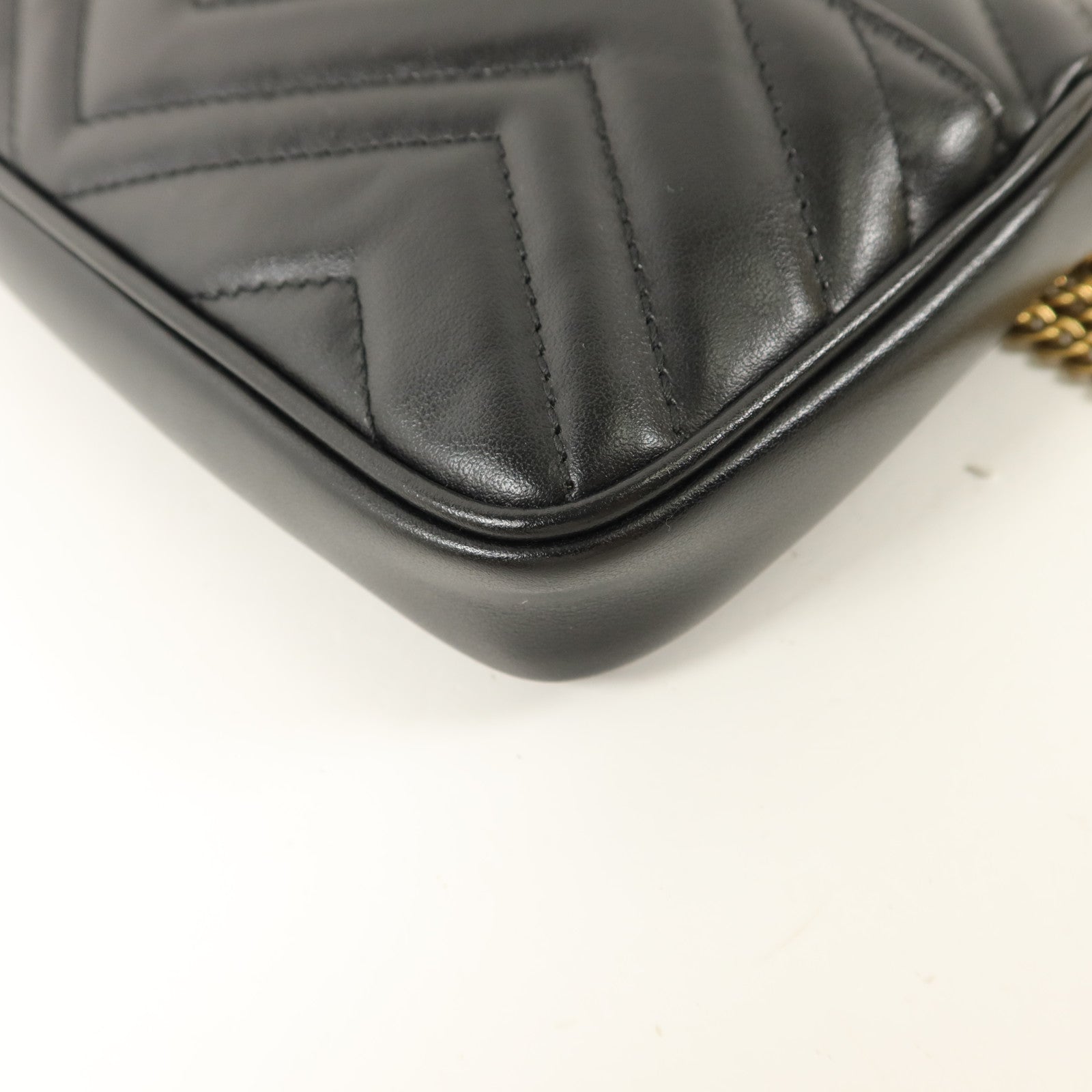 GUCCI 牛皮皮革GG Marmont鏈帶肩背袋