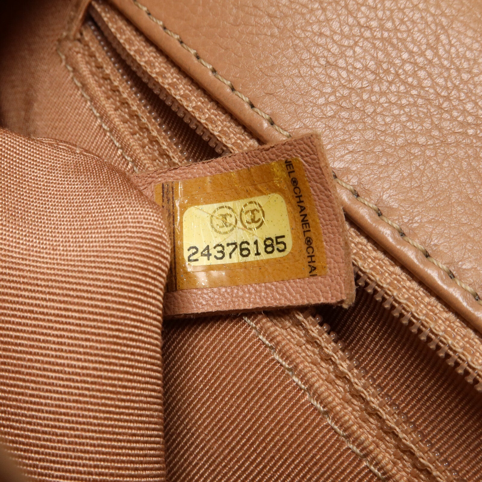 CHANEL 牛皮皮革Click Label Medium鏈帶手挽肩背兩用袋