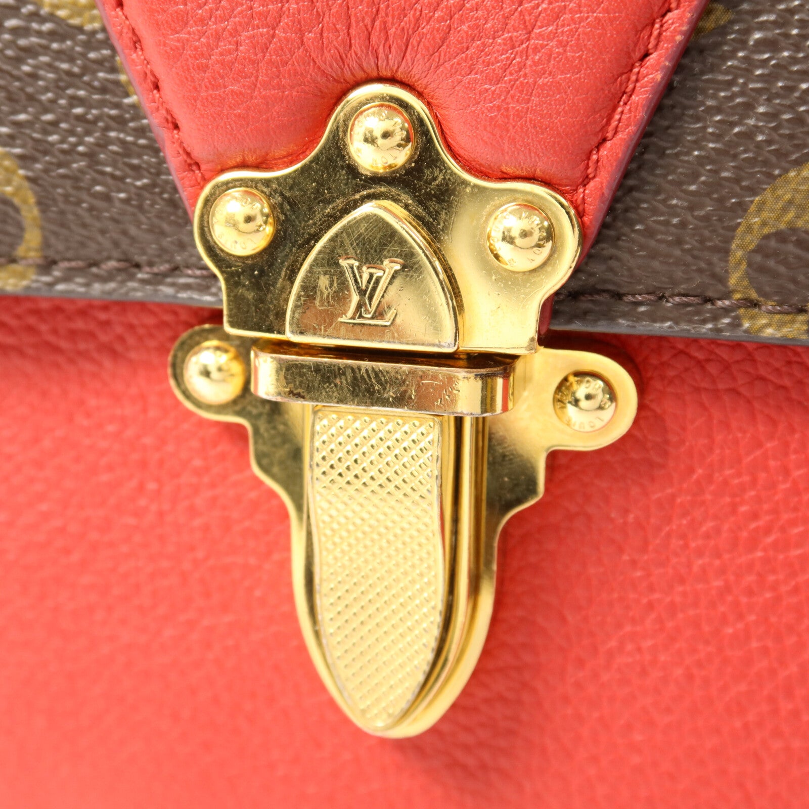LOUIS VUITTON Monogram Victoire金扣鏈帶肩背袋