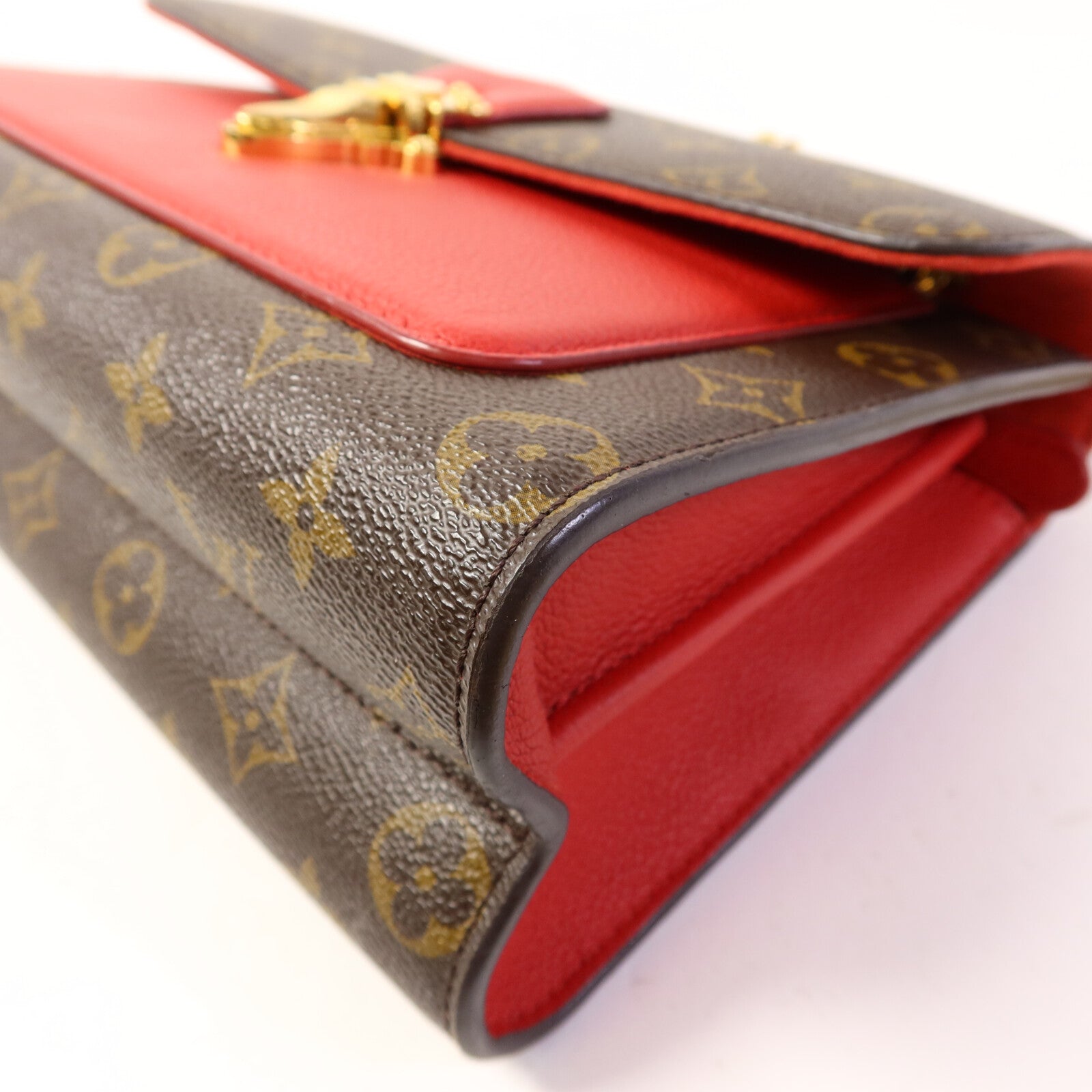 LOUIS VUITTON Monogram Victoire金扣鏈帶肩背袋