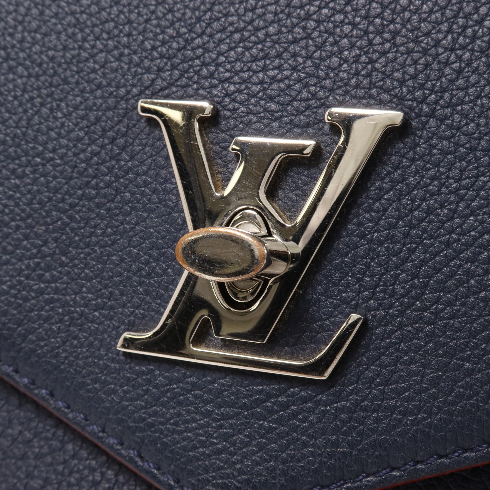 LOUIS VUITTON 牛皮皮革My Lockme手挽肩背兩用袋