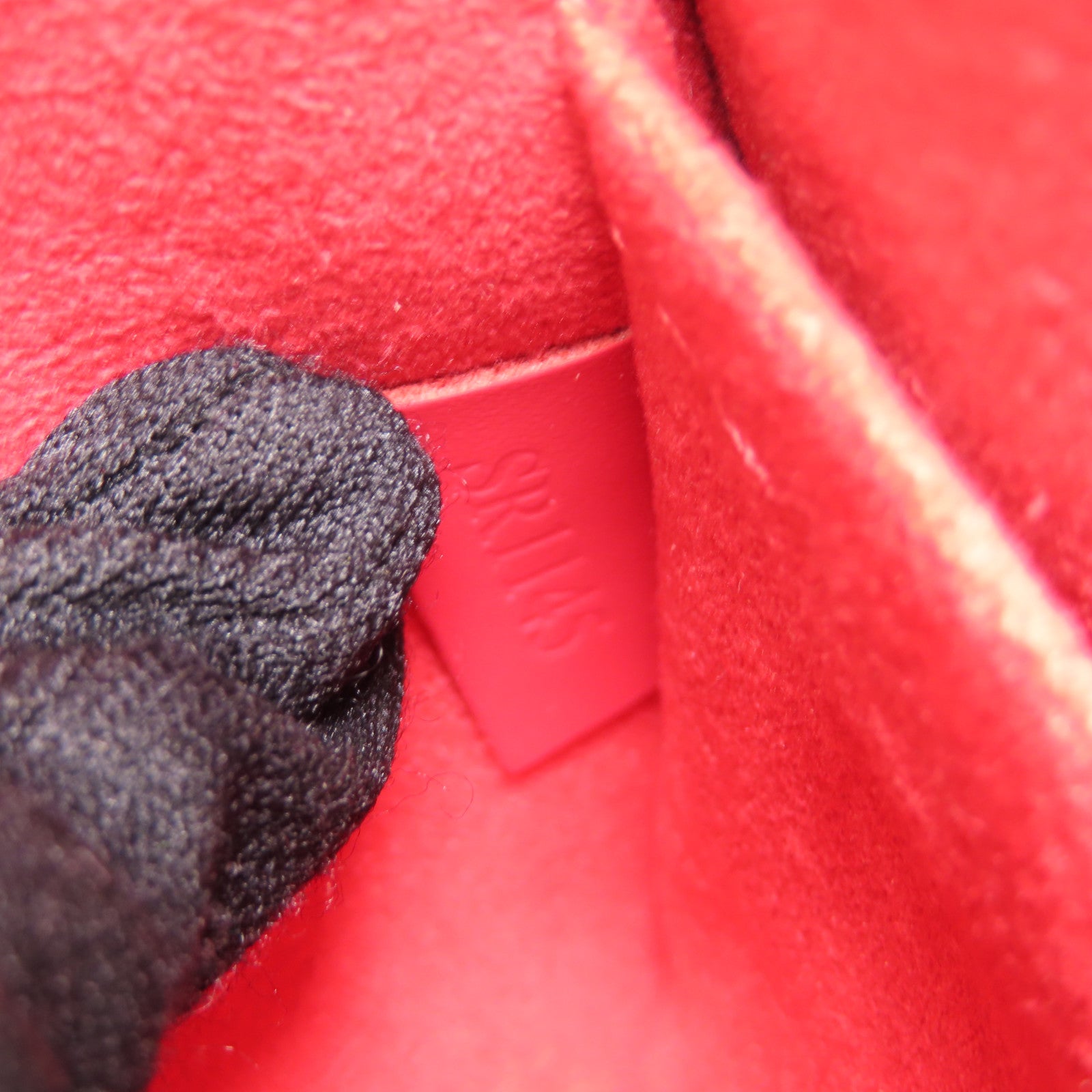 LOUIS VUITTON Epi Louise PM銀扣肩背袋粉紅色