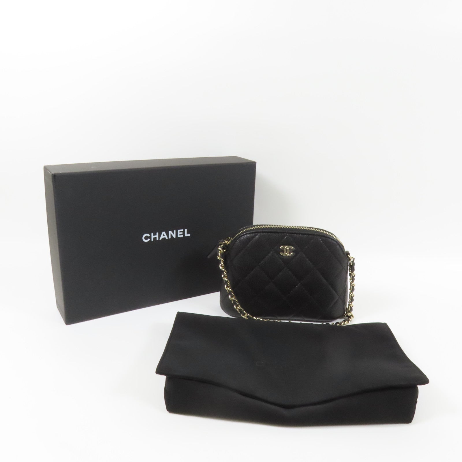 CHANEL 牛皮皮革Chain Shoulder金扣鏈帶肩背袋