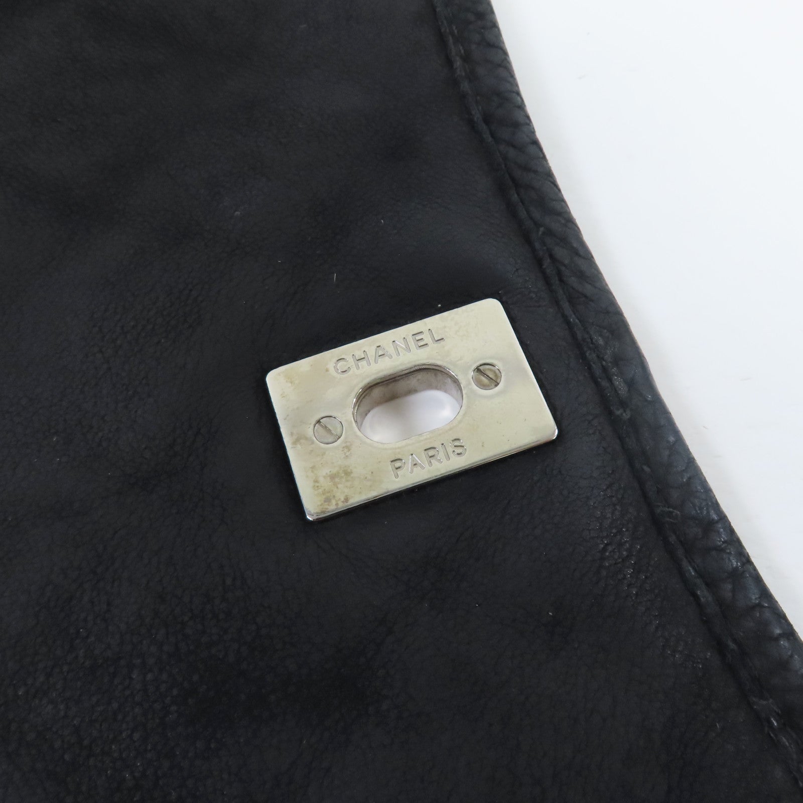 CHANEL 菱格牛皮皮革Chain Shoulder銀扣鏈帶肩背袋黑色