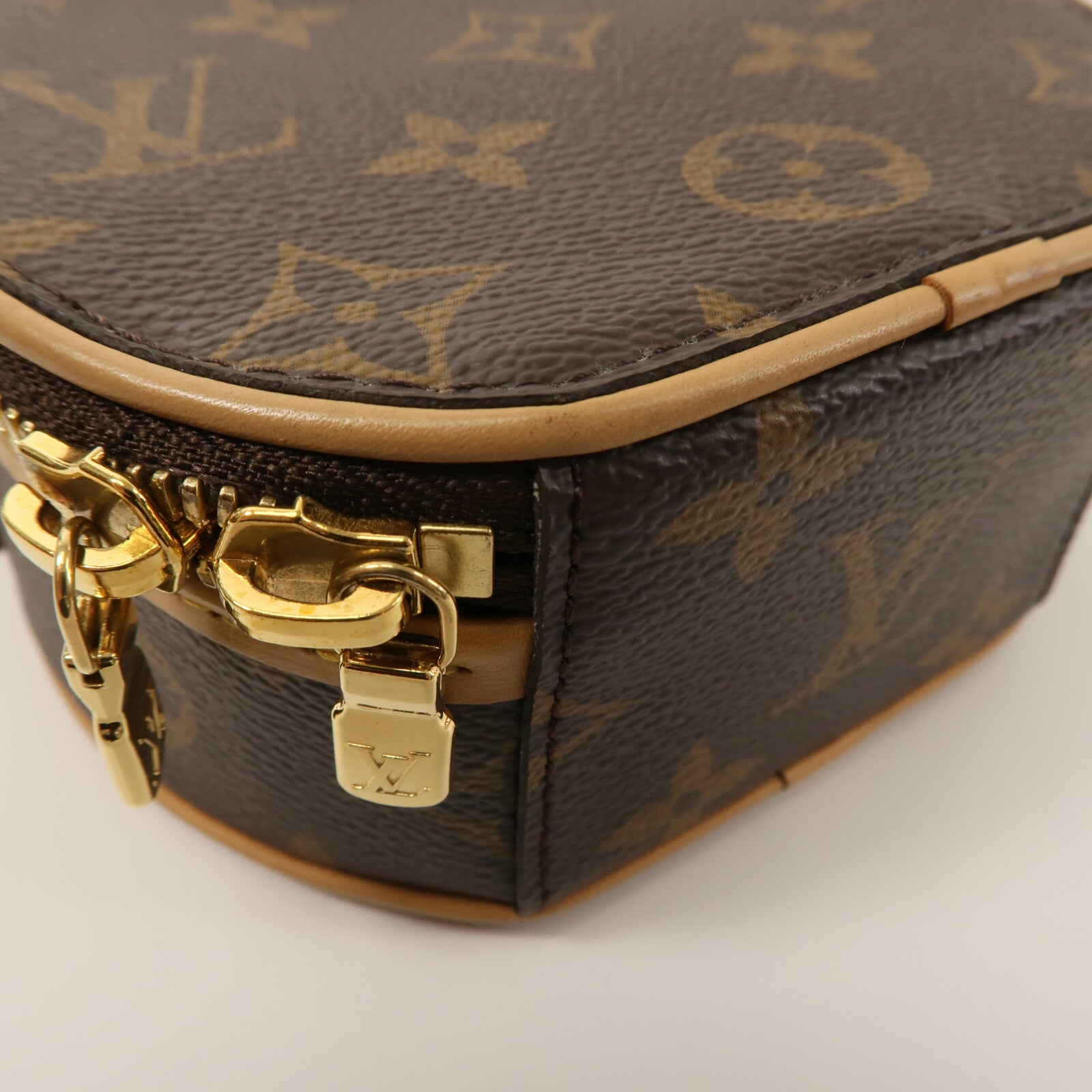 LOUIS VUITTON Monogram Mini Boite Chapeau肩背袋