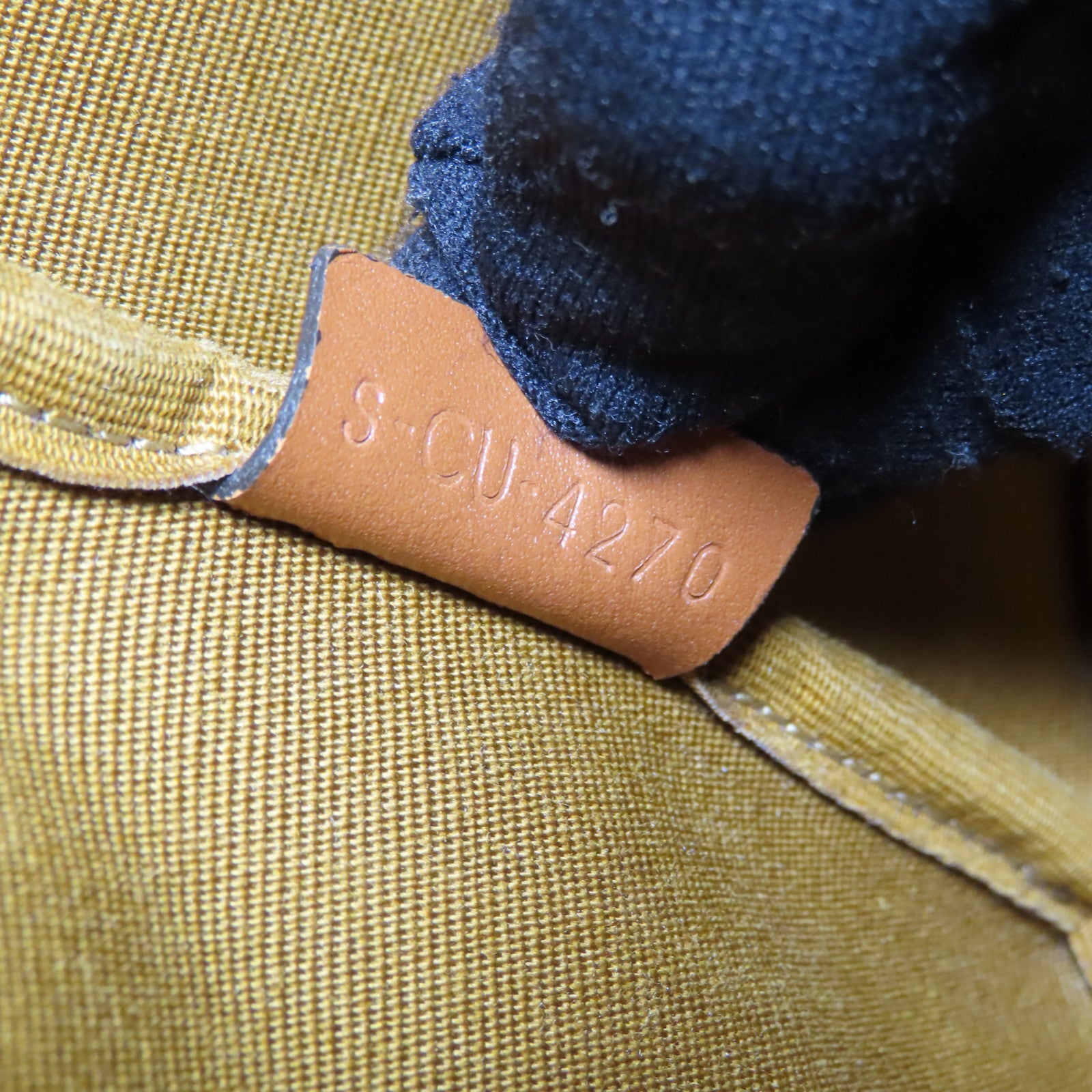 CELINE 塗層帆布Triomphe Bucket金扣肩背袋啡色