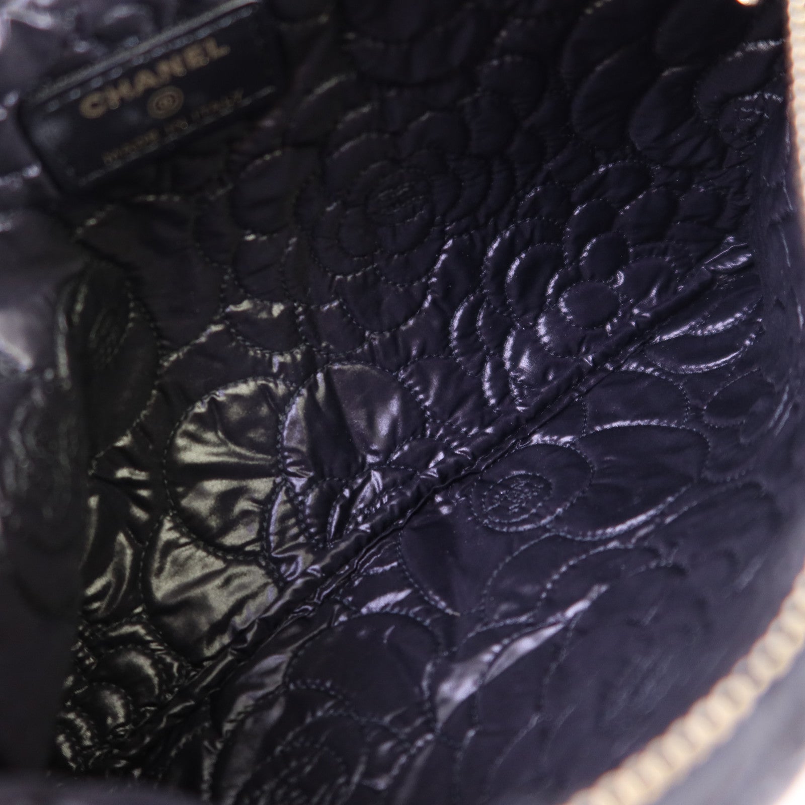CHANEL 羊皮皮革Chain Shoulder銀扣鏈帶肩背袋