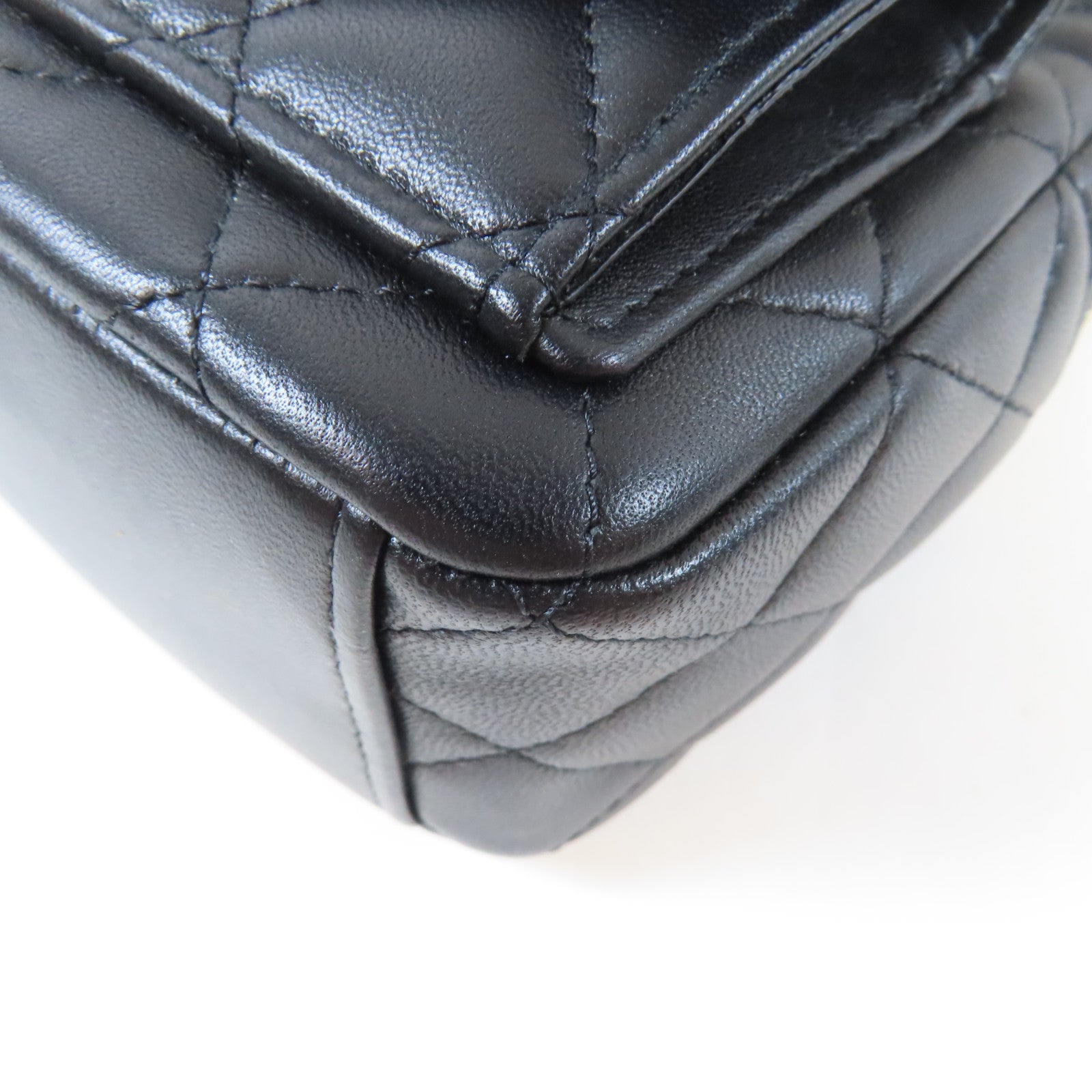CHANEL 菱格羊皮皮革金扣2 way Backpack雙肩背包黑色