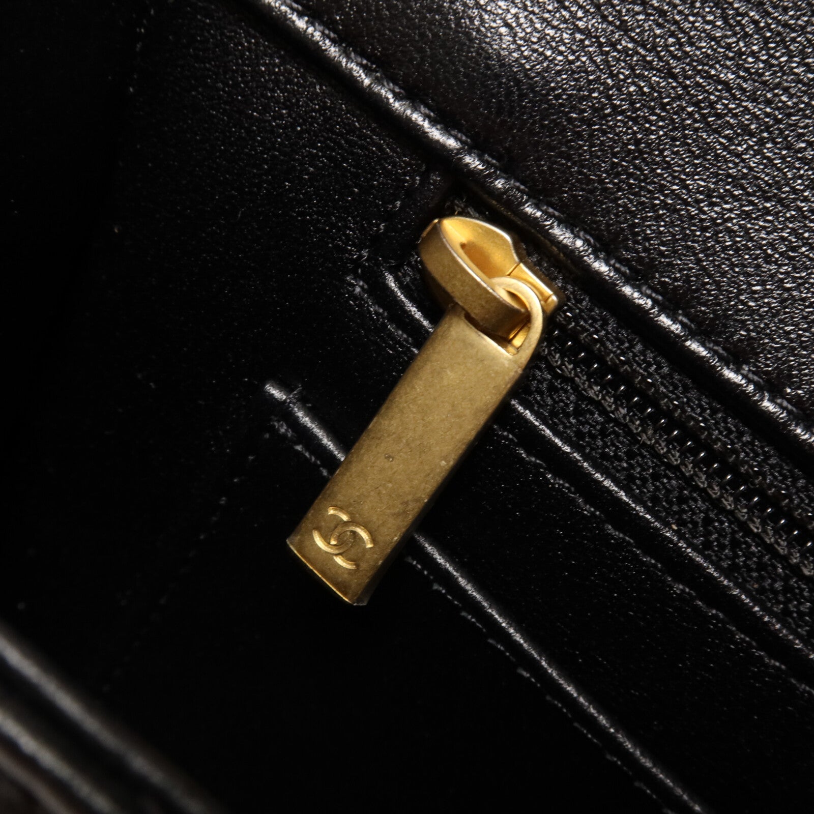 CHANEL 羊皮皮革Chain Shoulder鏈帶手挽肩背兩用袋