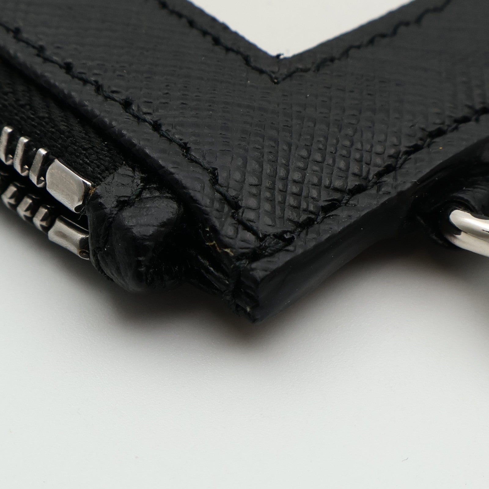 PRADA 皮革Card Case銀扣卡片套