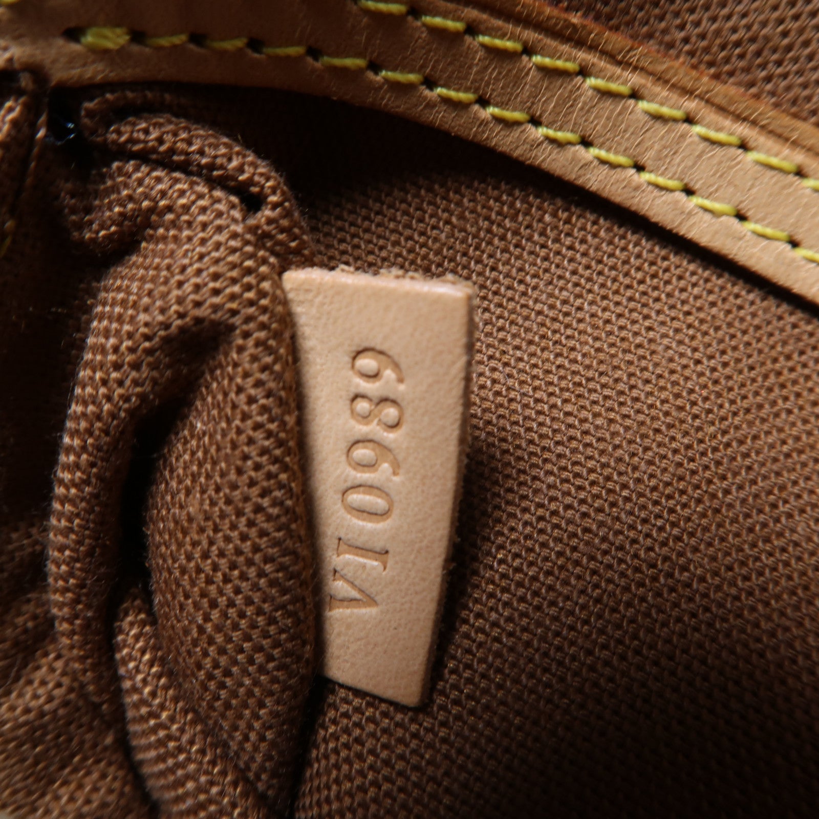 LOUIS VUITTON 【激減優惠】Monogram Alma金扣手挽袋啡色