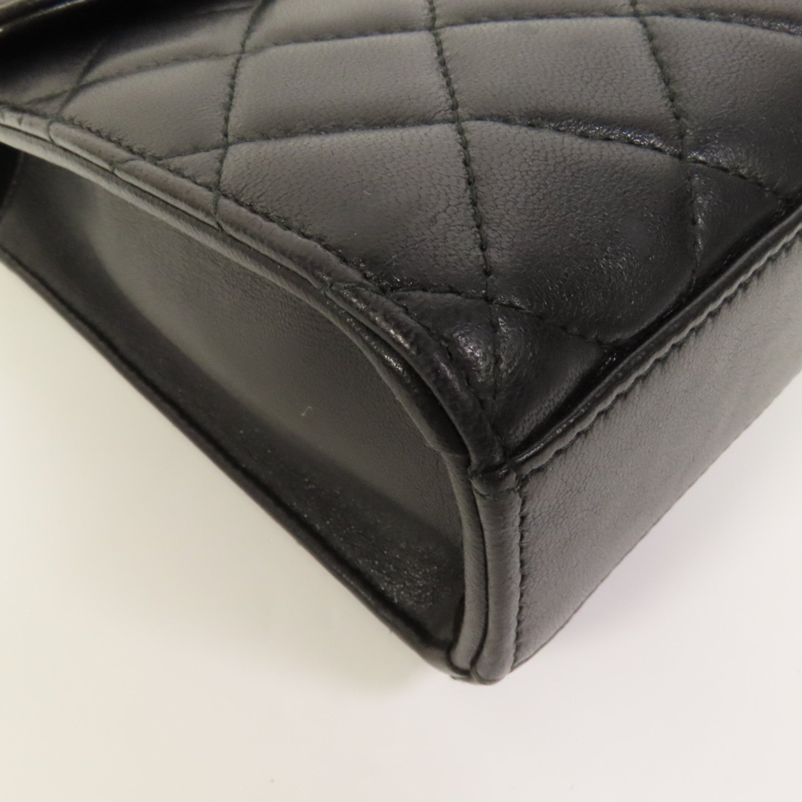 CHANEL 羊皮皮革Classic Quilted Trendy CC Phone鏈帶肩背袋