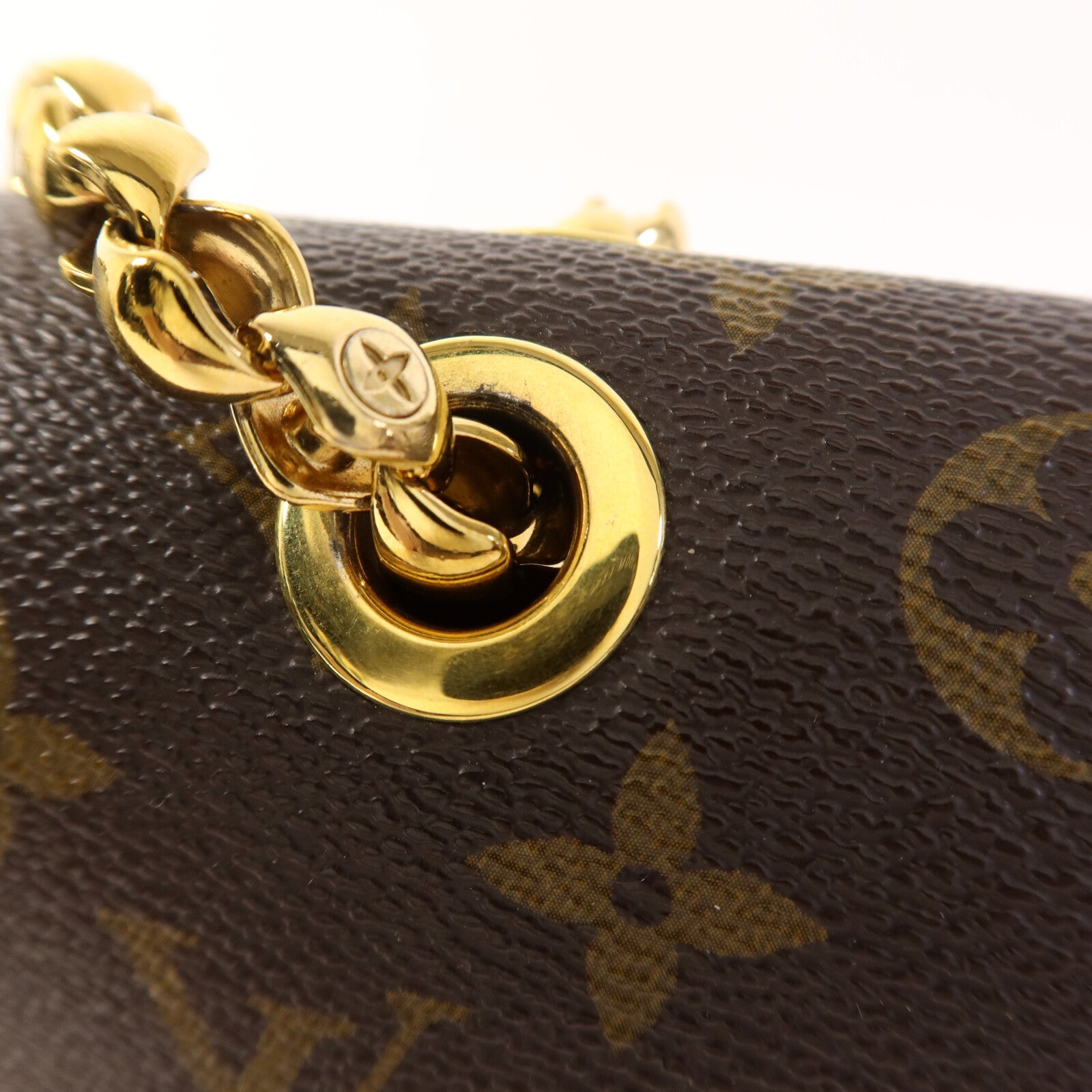 LOUIS VUITTON Monogram Victoire金扣鏈帶肩背袋