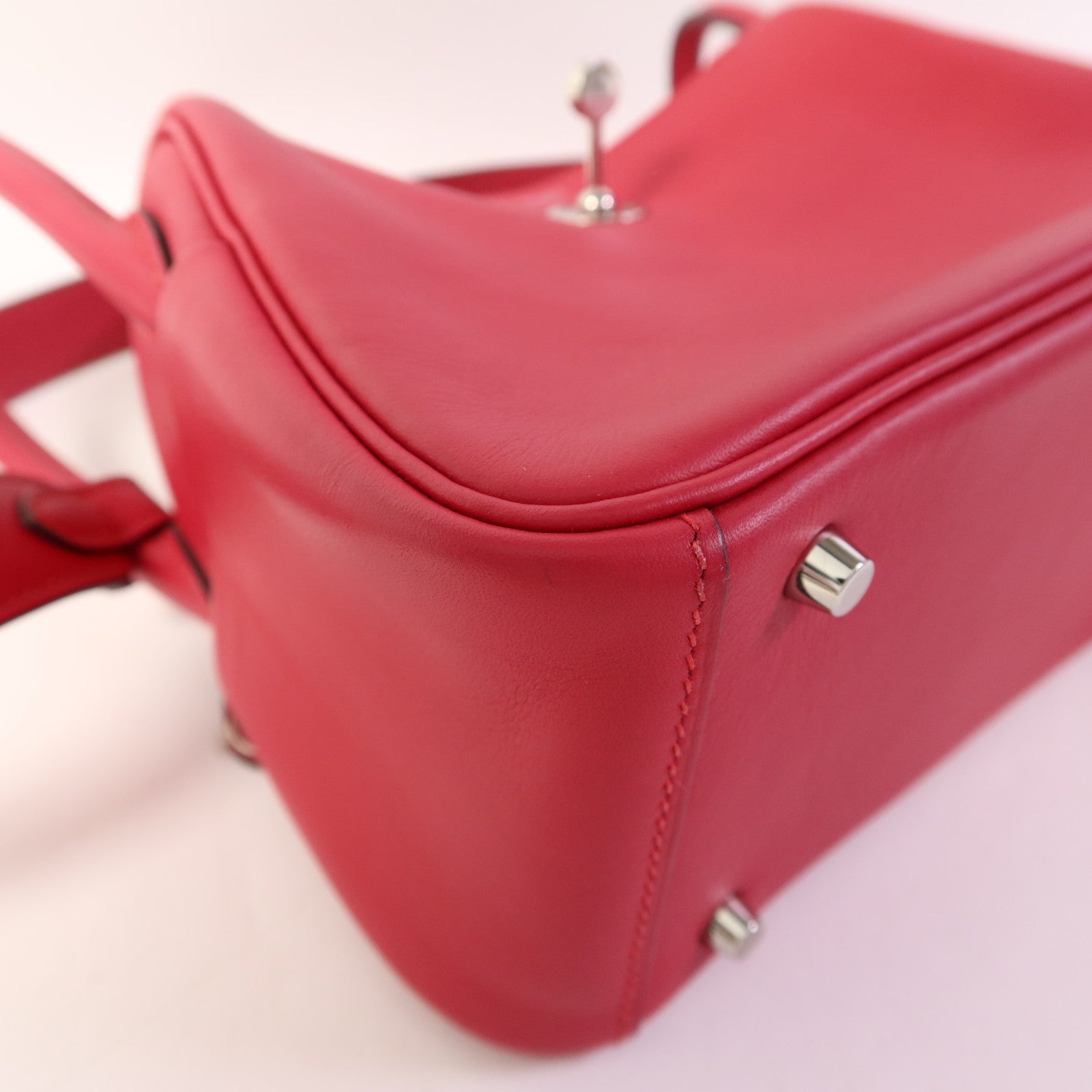 HERMES Swift皮革Mini Lindy金扣手挽肩背兩用袋Rose Extreme