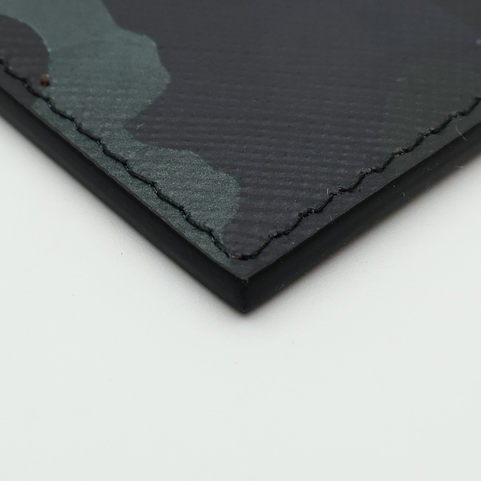 PRADA 皮革Card Case銀扣卡片套