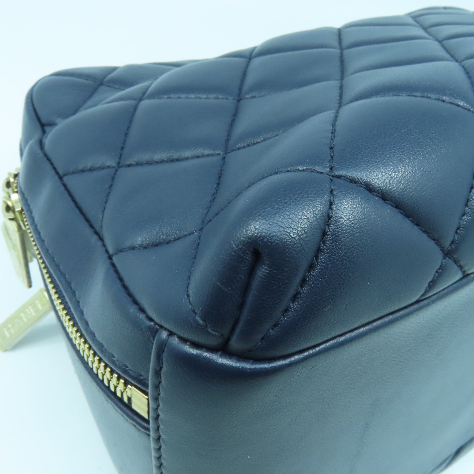 CHANEL 【激減優惠】菱格羊皮皮革Trendy Bowling Bag金扣手挽肩背兩用袋深藍色