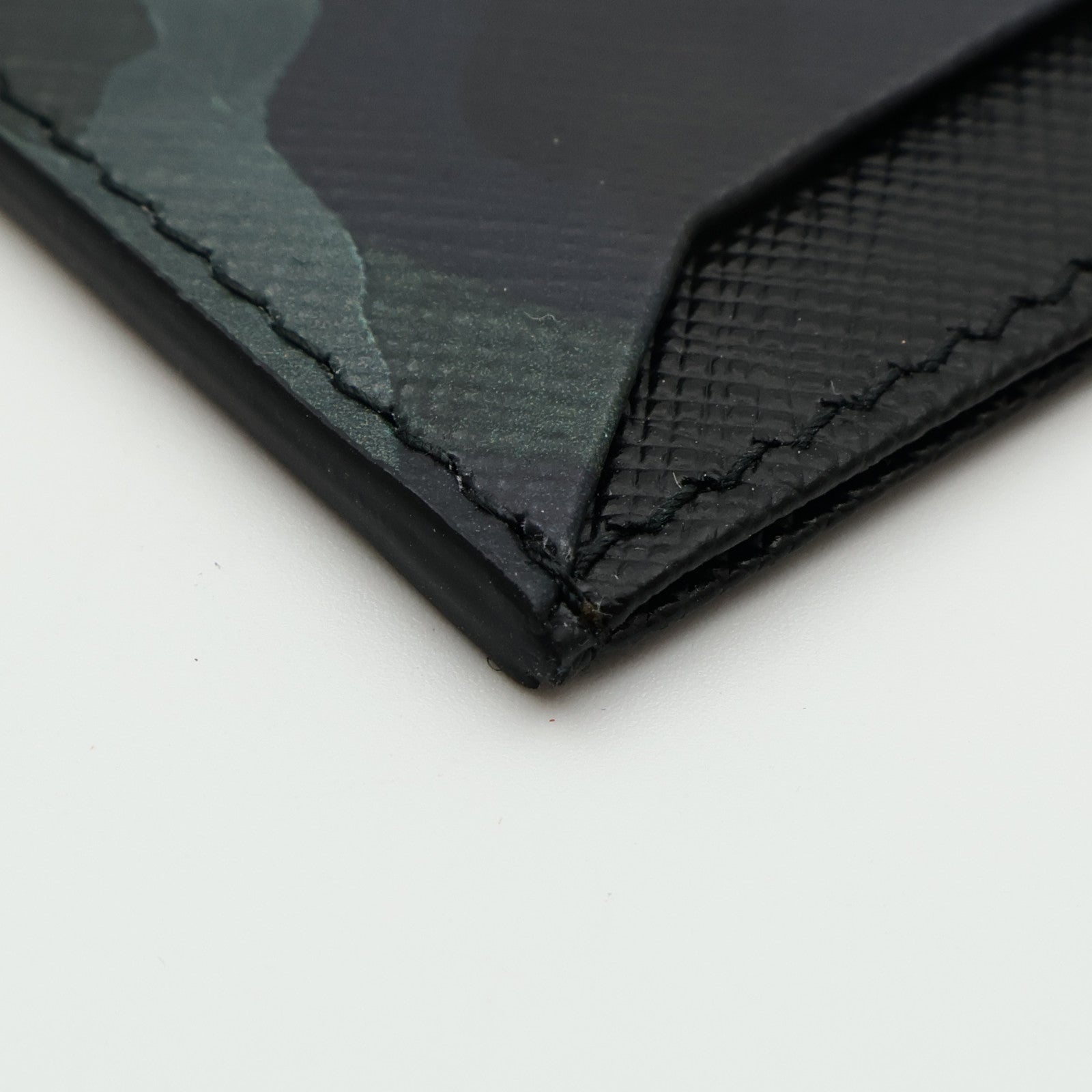 PRADA 皮革Card Case銀扣卡片套