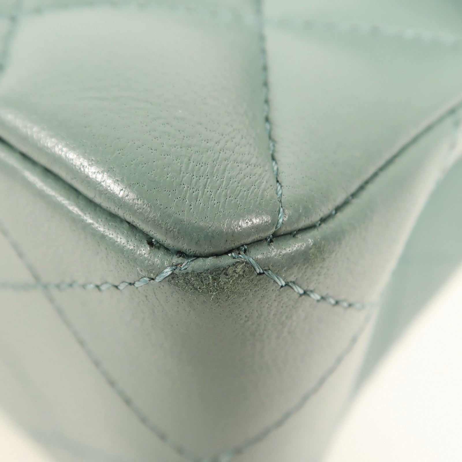 CHANEL 羊皮皮革Classic 23金扣鏈帶肩背袋