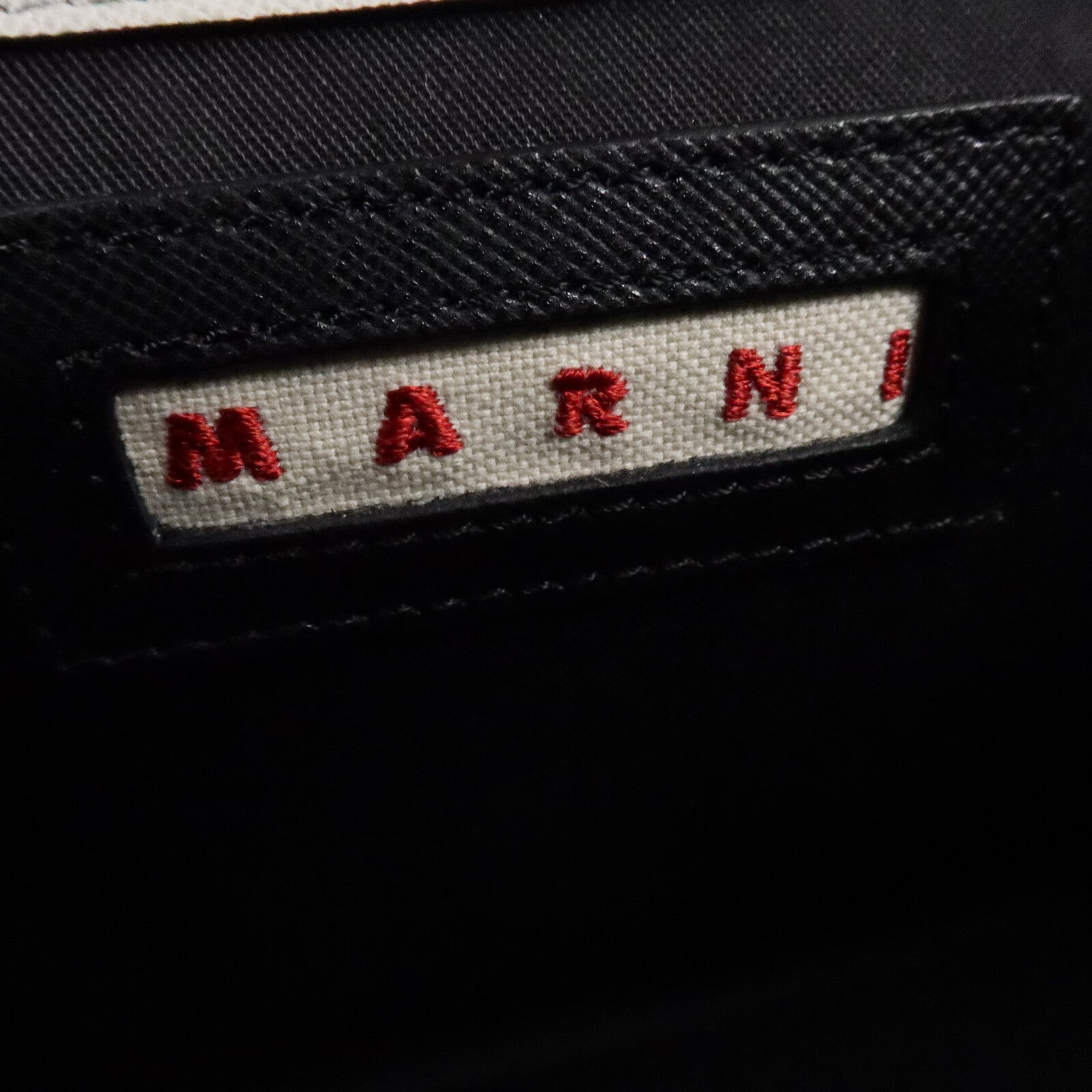 MARNI 牛皮皮革Marni Trunk肩背袋