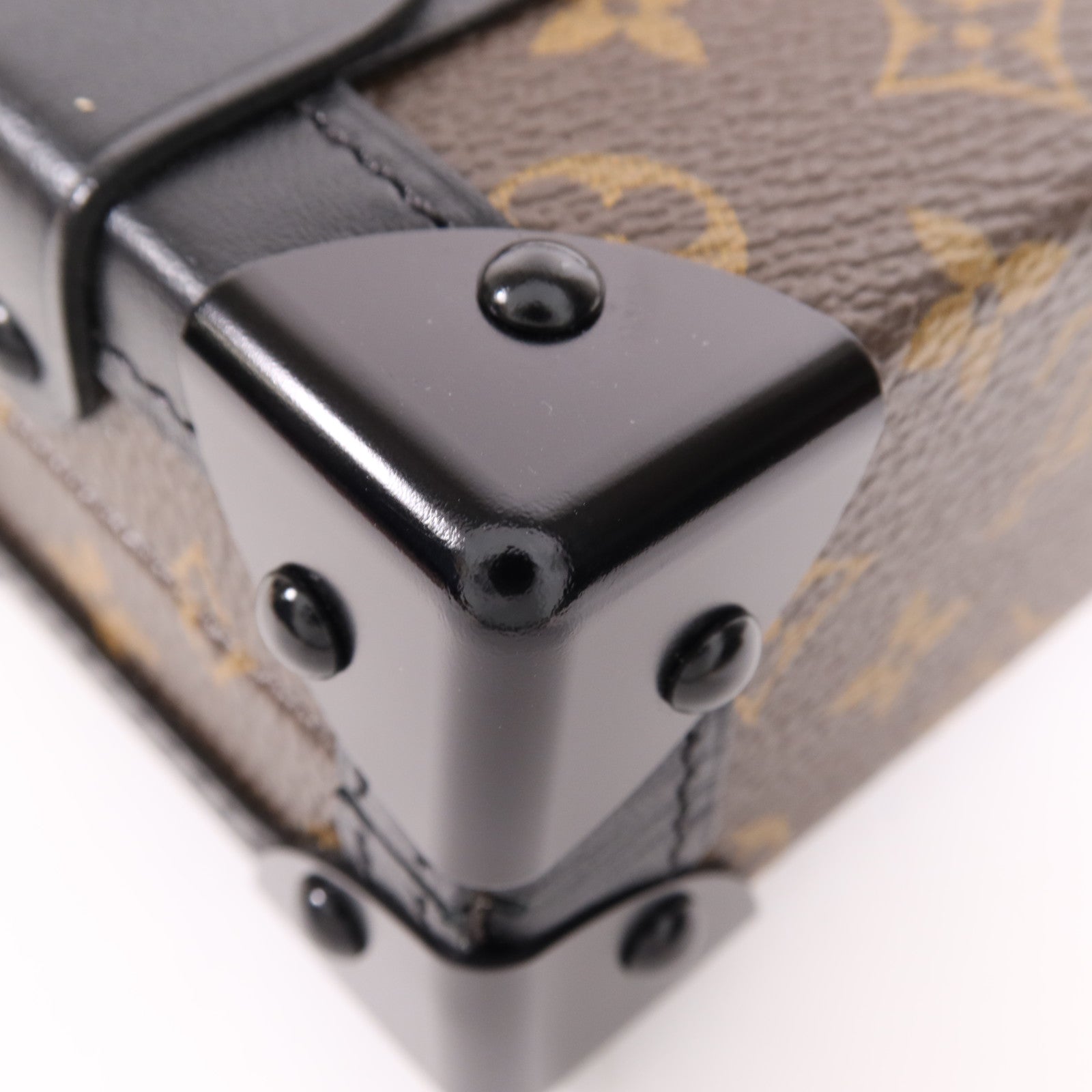 LOUIS VUITTON Monogram Petite Malle金扣肩背袋