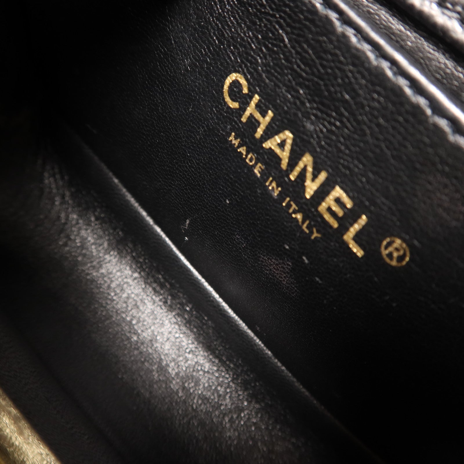 CHANEL 牛皮皮革Boy 20金扣鏈帶肩背袋