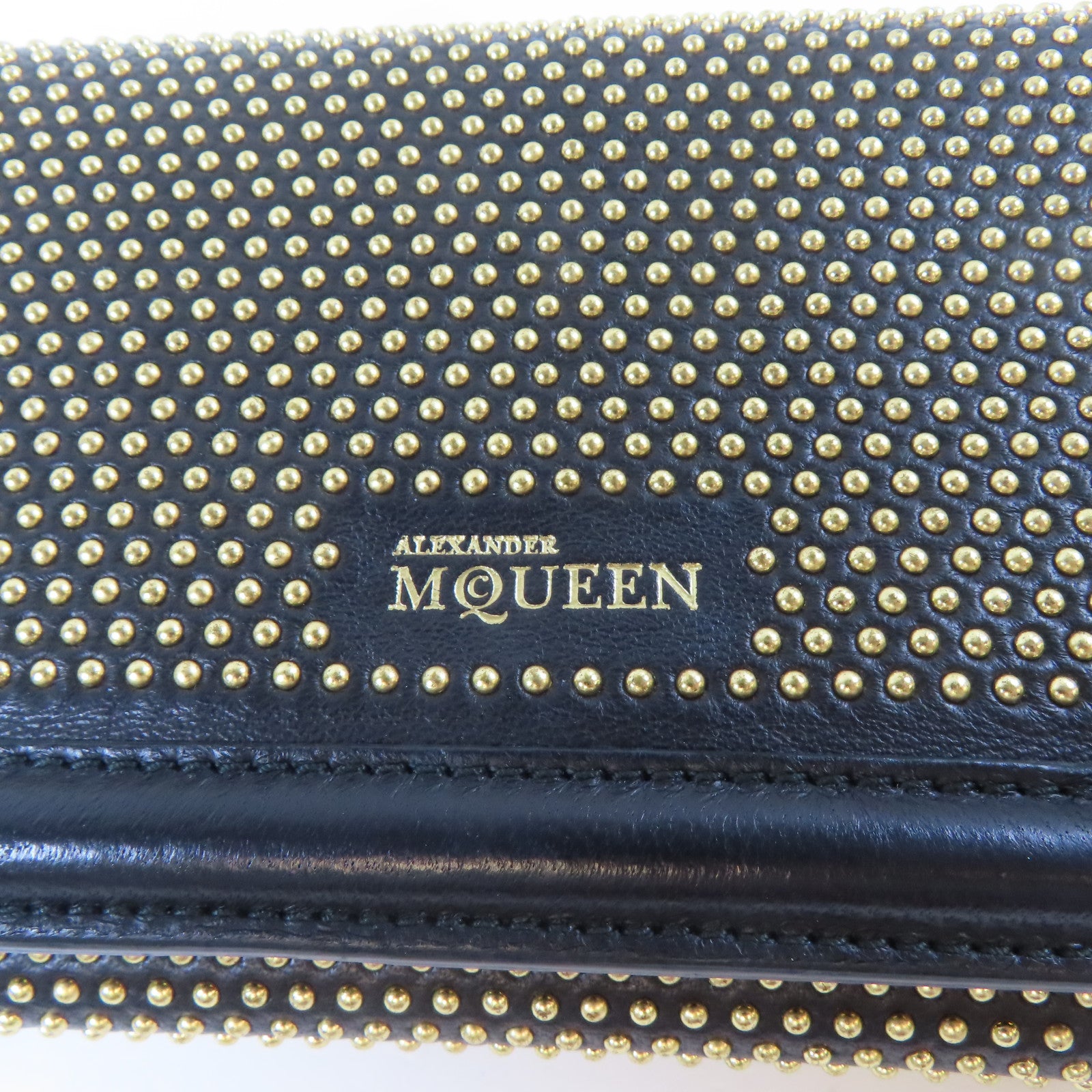 Alexander McQueen 牛皮皮革Trifold Long Wallet金扣長錢包黑色