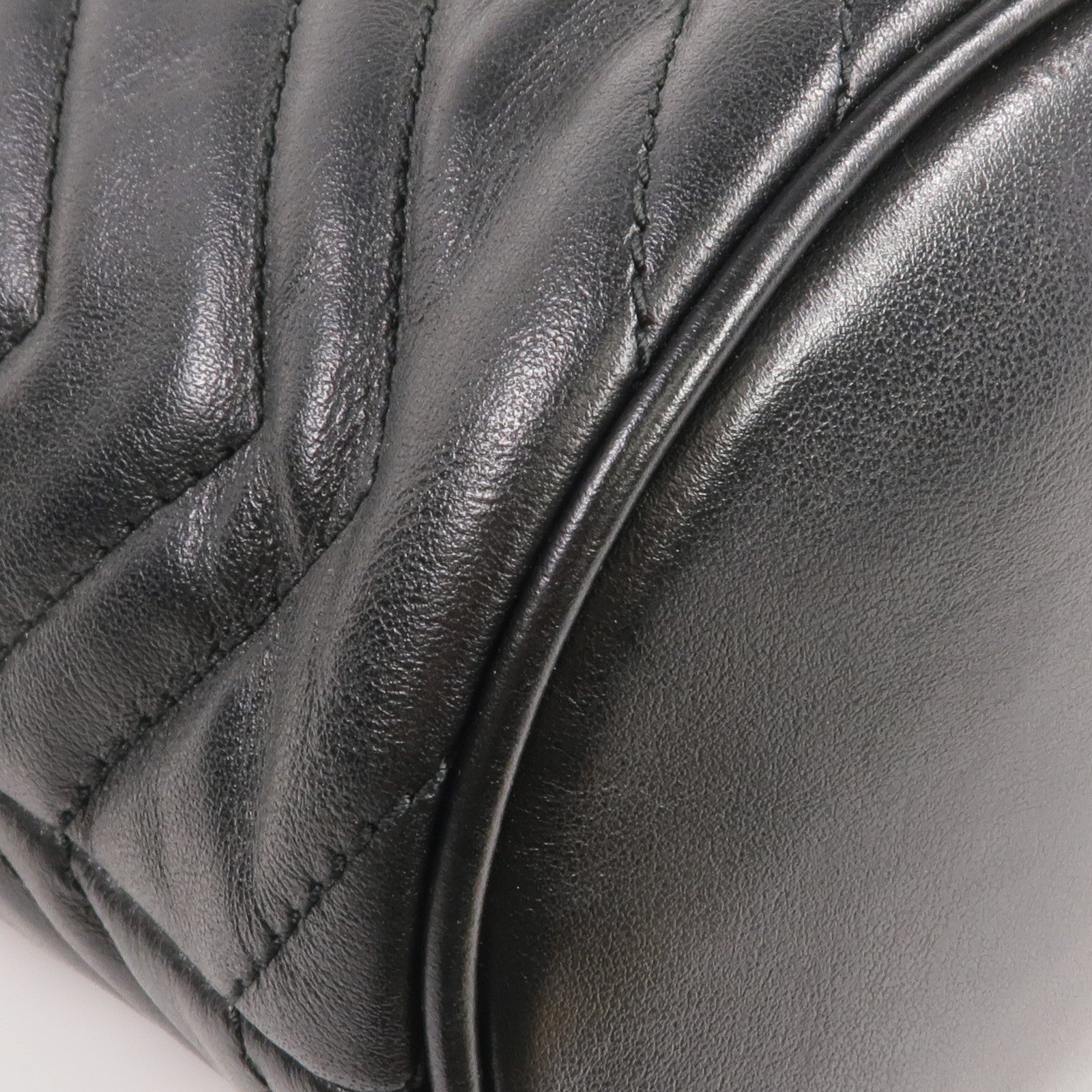 GUCCI 牛皮皮革GG Marmont Mini Bucket金扣鏈帶肩背袋