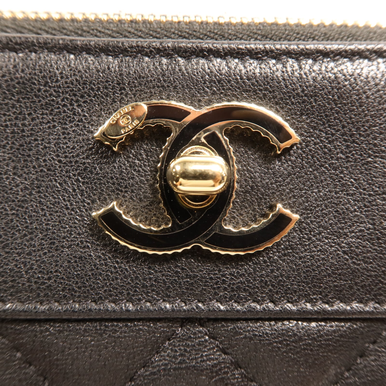 CHANEL 牛皮皮革Seasonal Clutch金扣手拿包