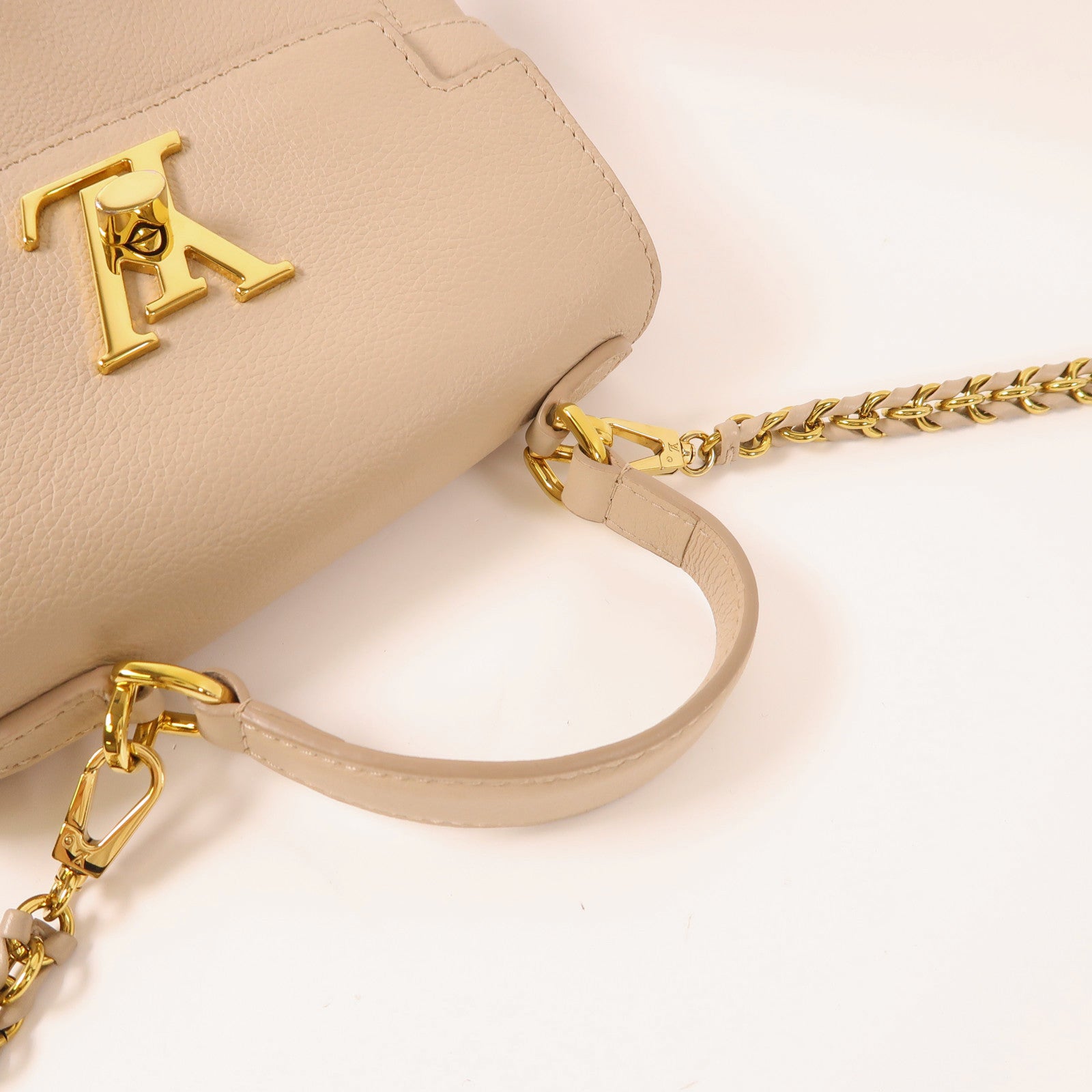 LOUIS VUITTON 牛皮皮革Lockme Ever Mini金扣手挽肩背兩用袋