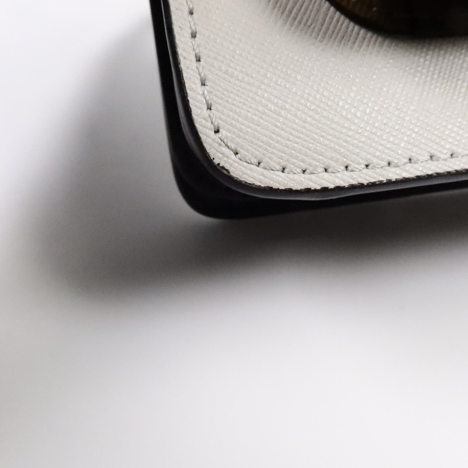 MARNI 牛皮皮革Marni Trunk肩背袋