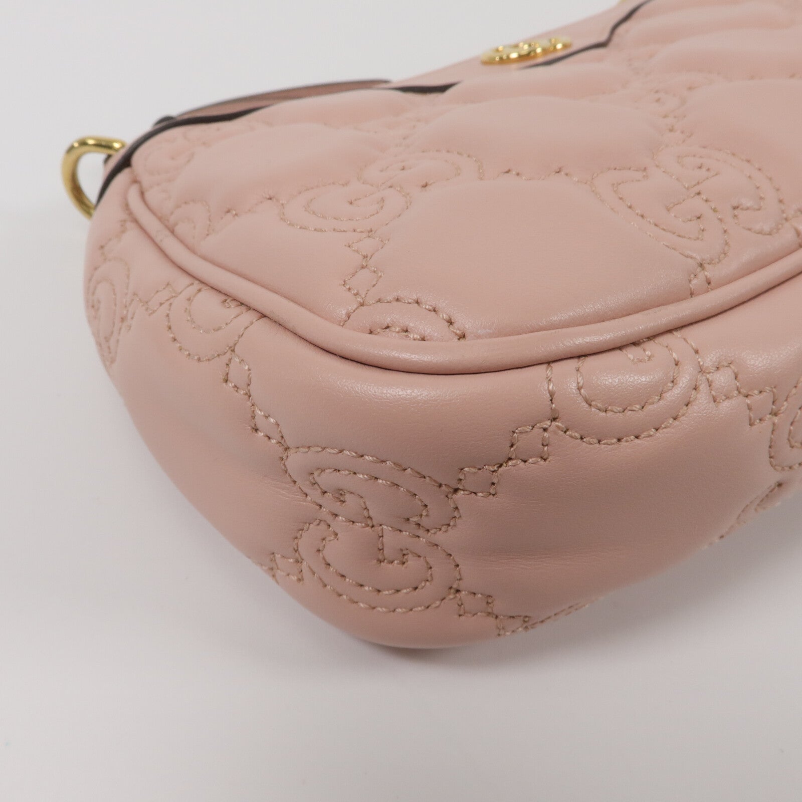 GUCCI 牛皮皮革GG Matelasse肩背袋