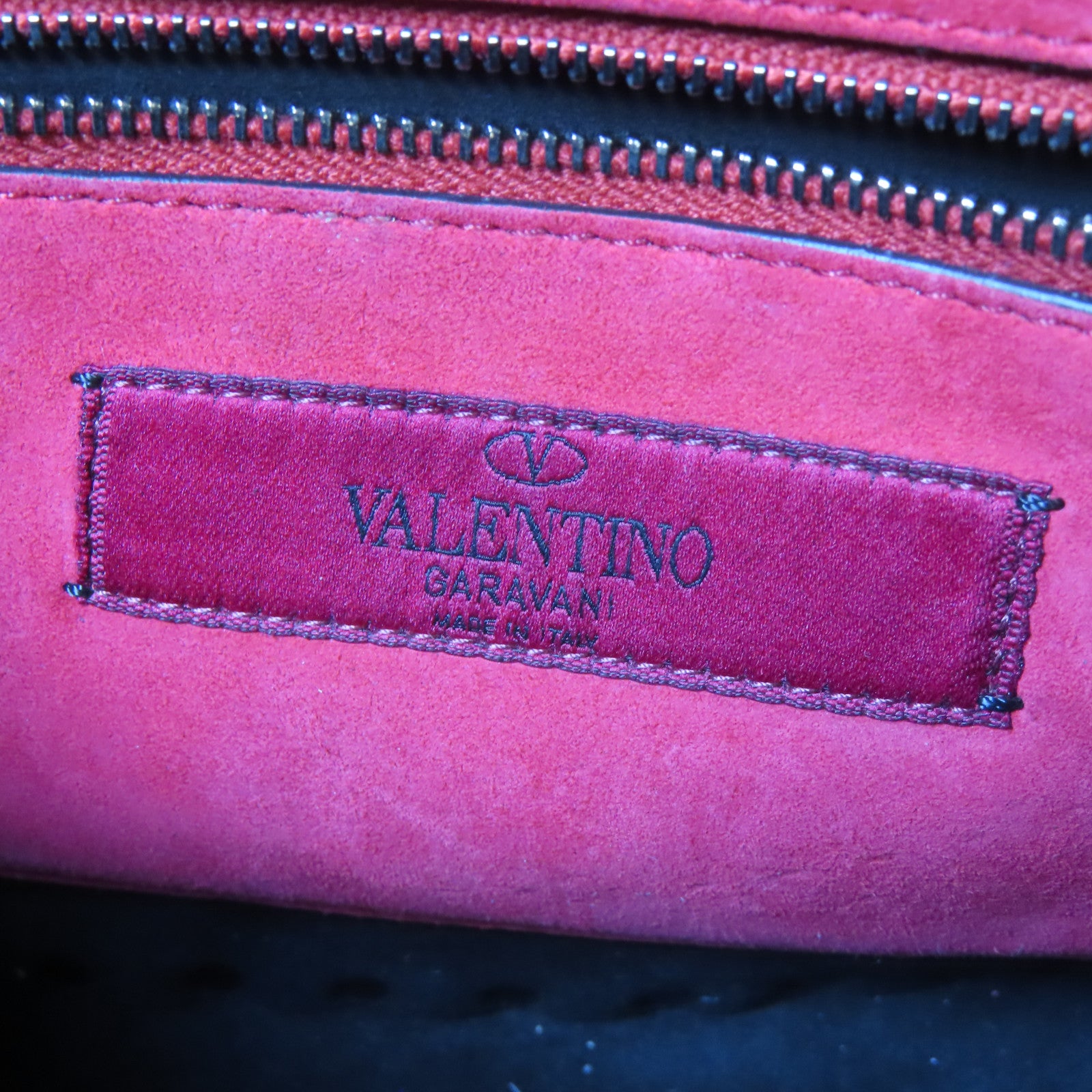 Valentino 牛皮皮革Chain Shoulder黑扣手挽肩背兩用袋黑色