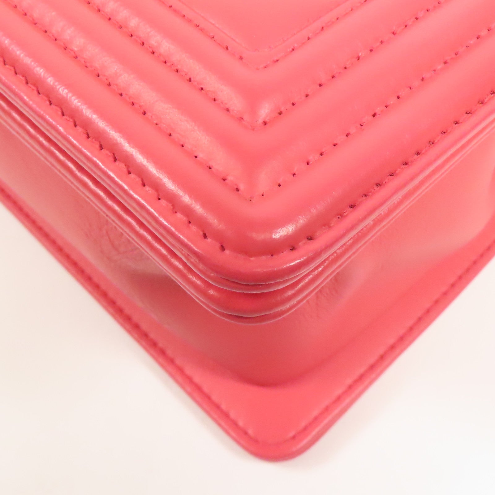 CHANEL CC GHW Boy 25 Chain Shoulder Bag Calfskin Leather Pink