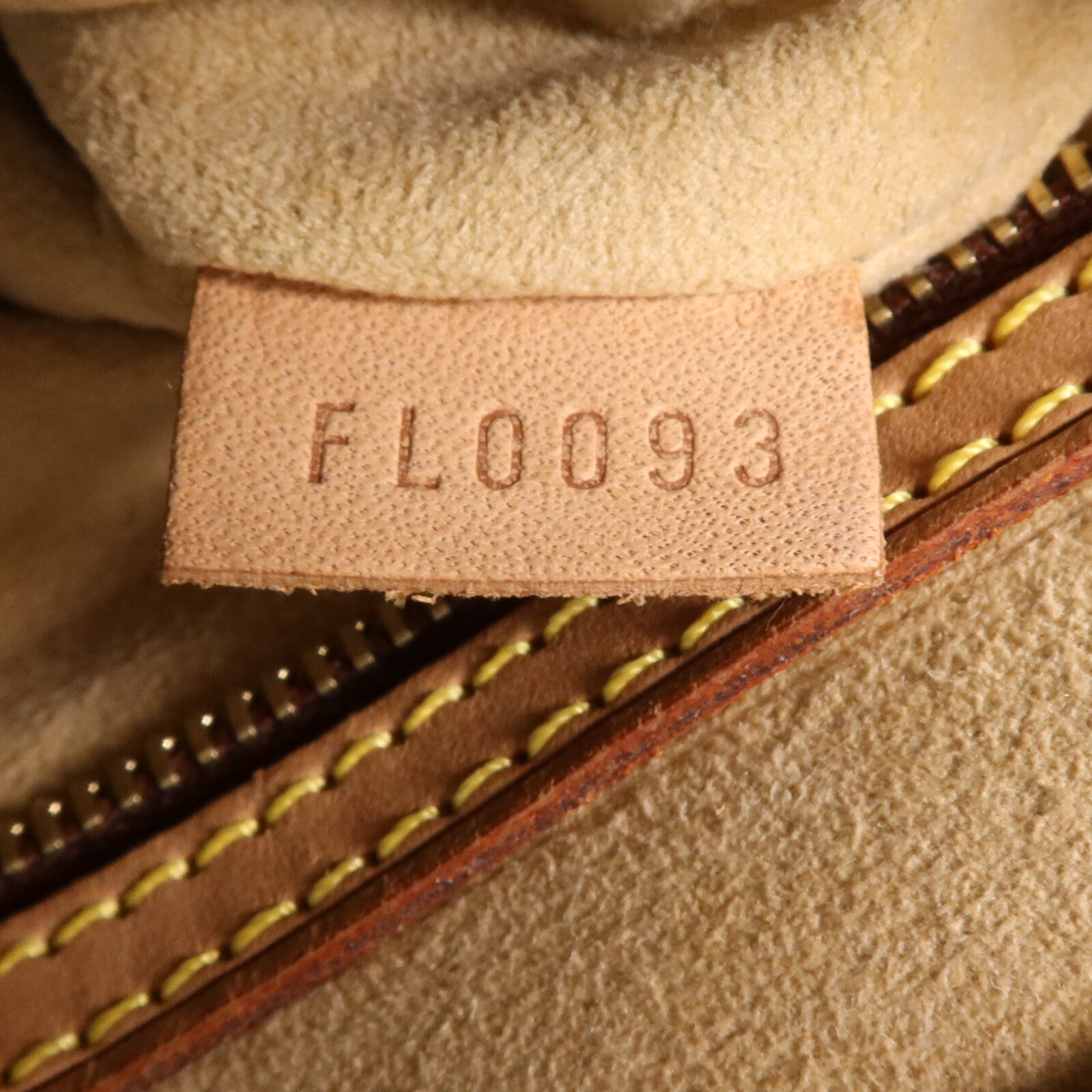 LOUIS VUITTON Monogram Looping MM金扣肩背袋