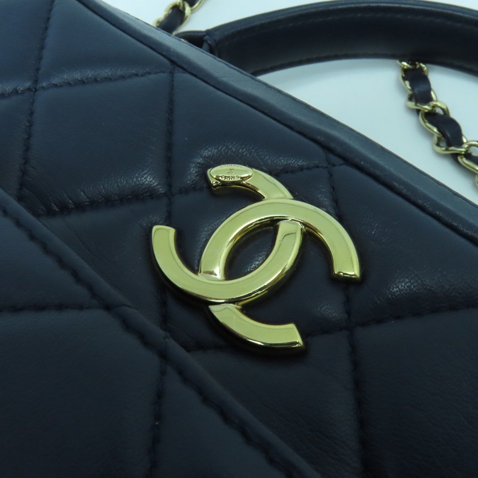 CHANEL 【激減優惠】菱格羊皮皮革Trendy Bowling Bag金扣手挽肩背兩用袋深藍色