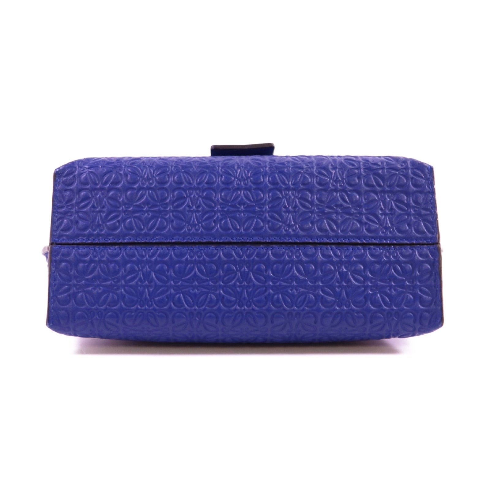 LOEWE 牛皮皮革Chain Shoulder金扣鏈帶肩背袋