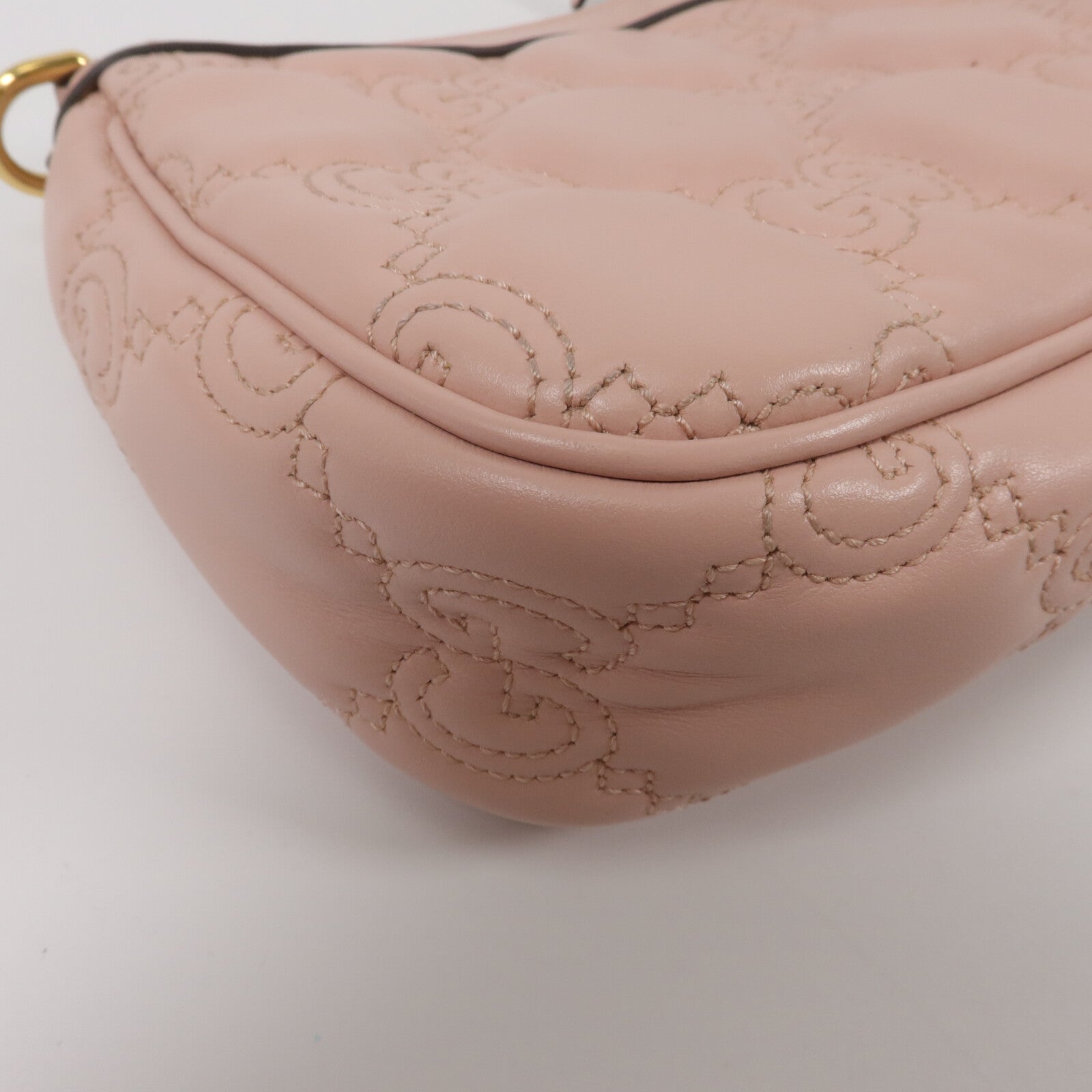 GUCCI 牛皮皮革GG Matelasse肩背袋